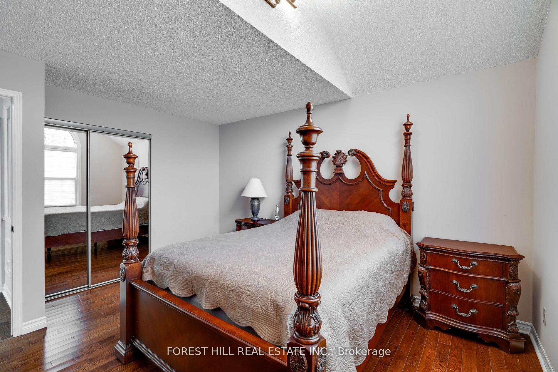 Photo 18 of 48 Haskell Crescent, Aurora, Aurora Highlands — HOMEH