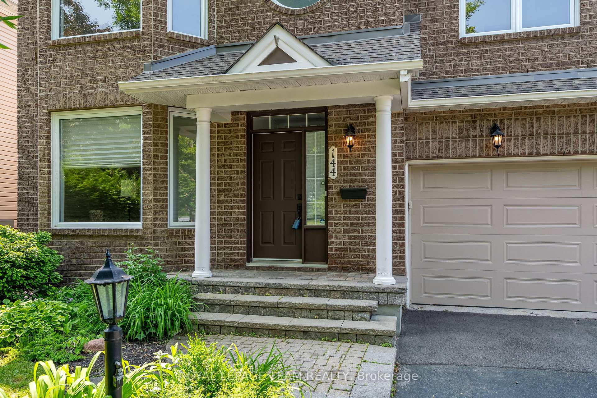 Photo 5 of 144 Windhurst Drive, Ottawa, Barrhaven East — HOMEH
