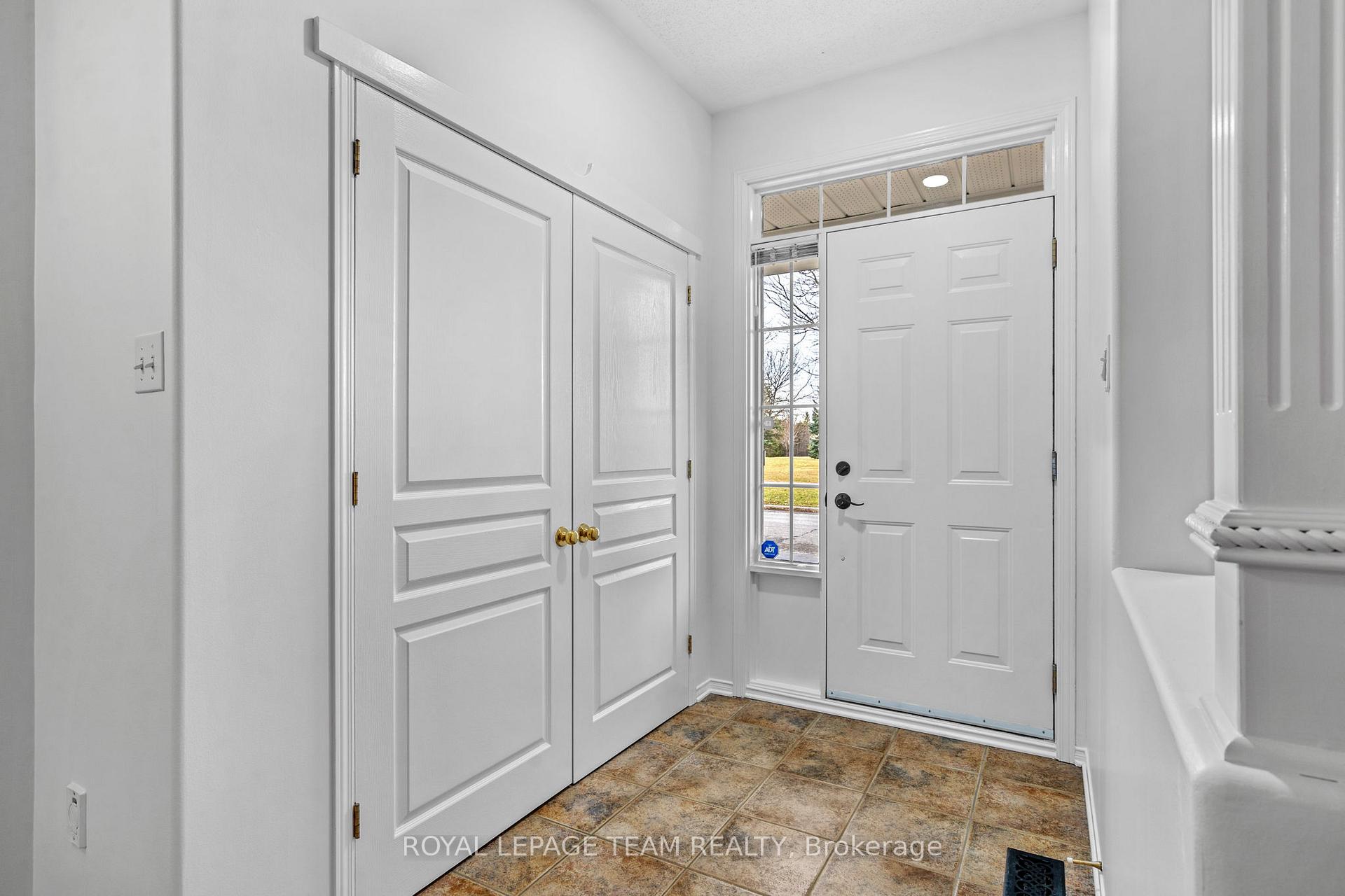 Photo 3 of 144 Windhurst Drive, Ottawa, Barrhaven East — HOMEH