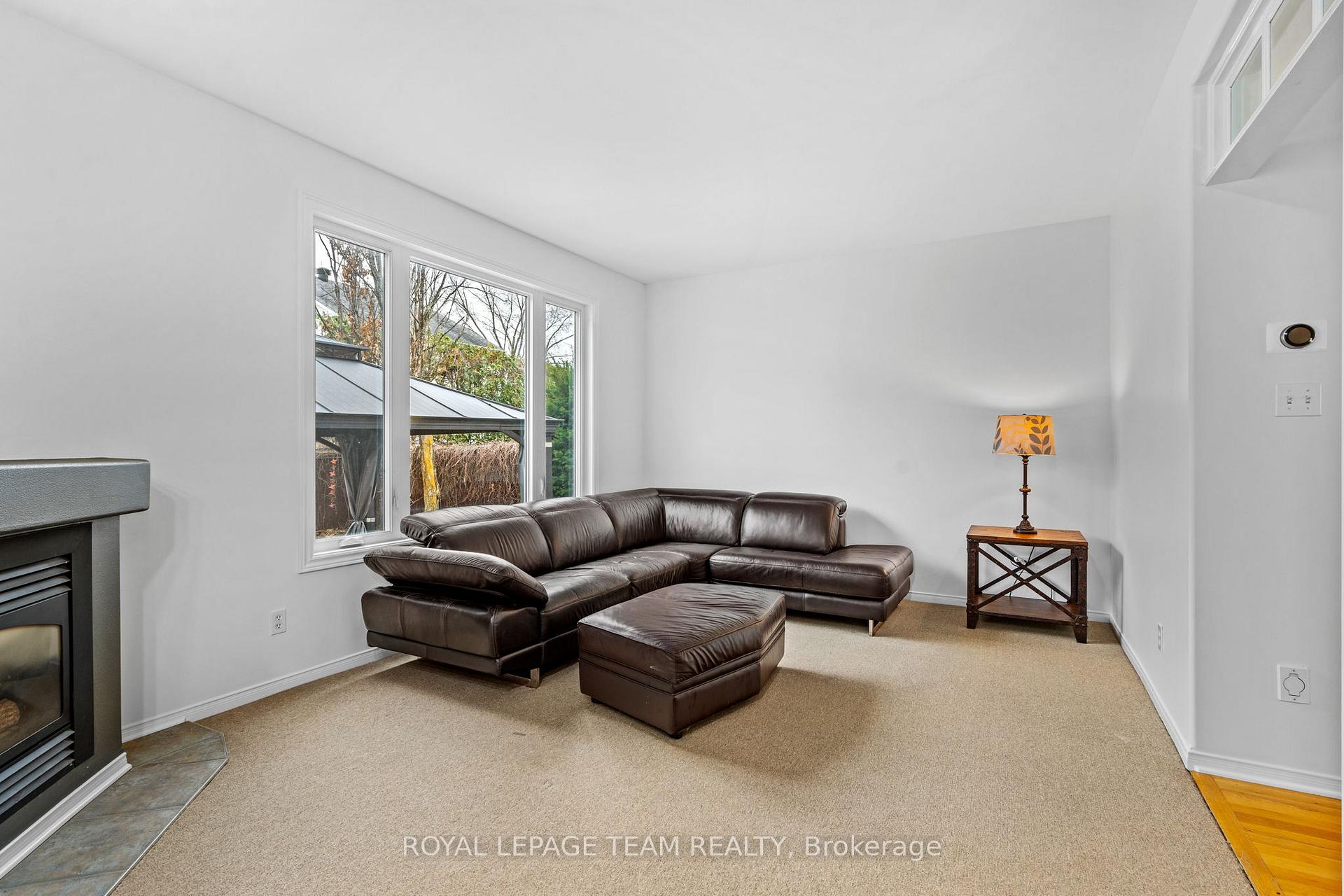 Photo 8 of 144 Windhurst Drive, Ottawa, Barrhaven East — HOMEH