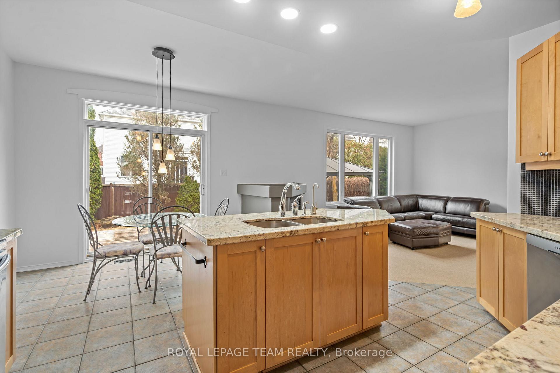 Photo 11 of 144 Windhurst Drive, Ottawa, Barrhaven East — HOMEH
