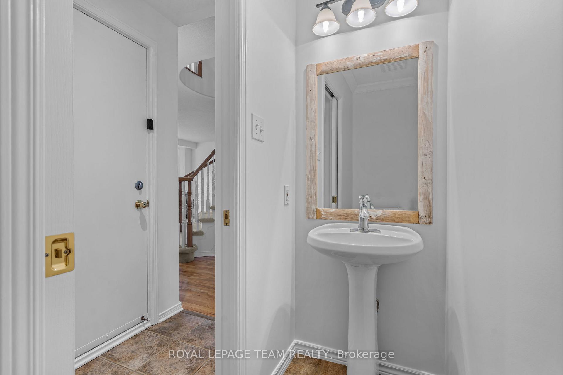 Photo 20 of 144 Windhurst Drive, Ottawa, Barrhaven East — HOMEH