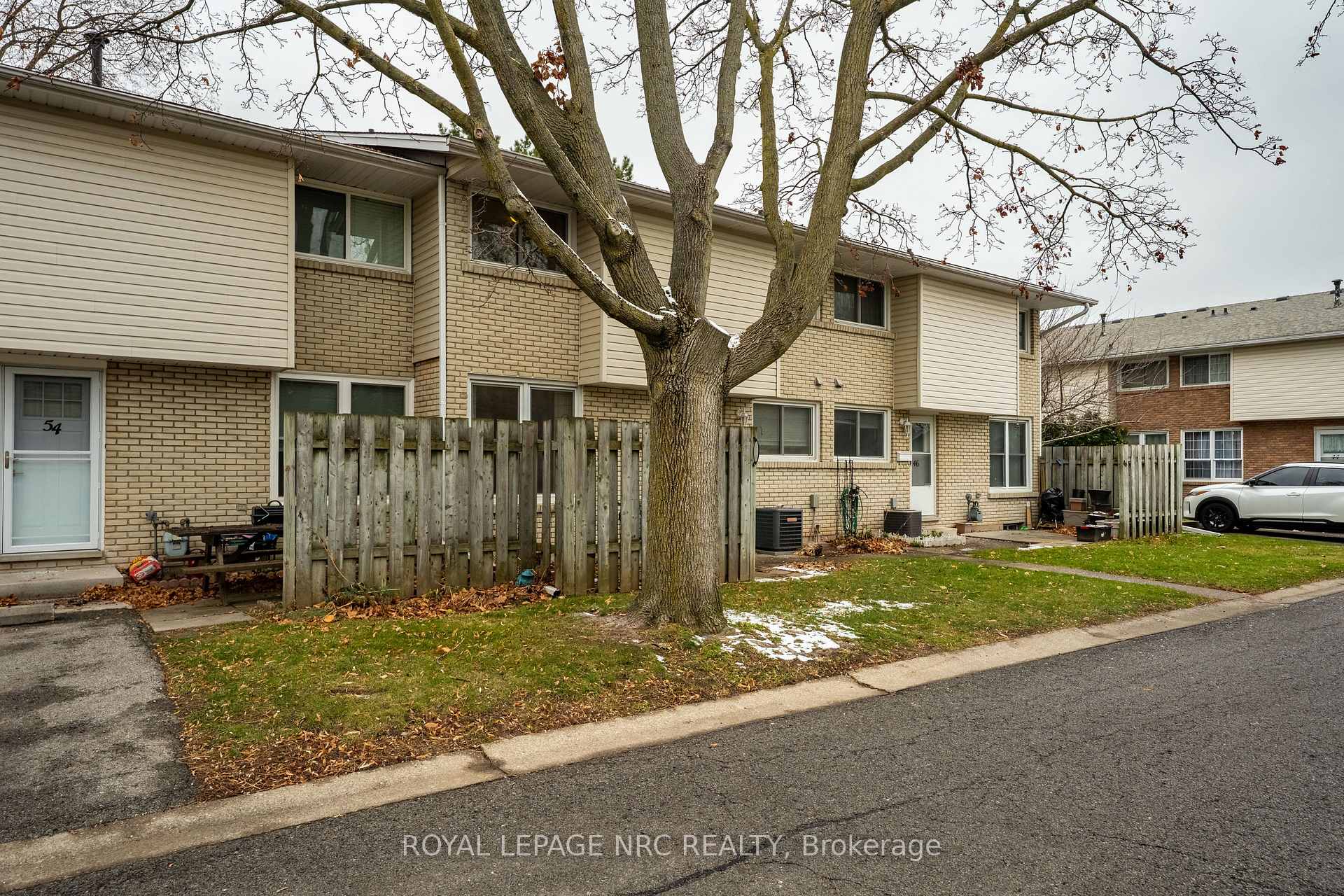 Photo 2 of Unit 50, 151 Parnell Road, St. Catharines, Vine/Linwell — HOMEH