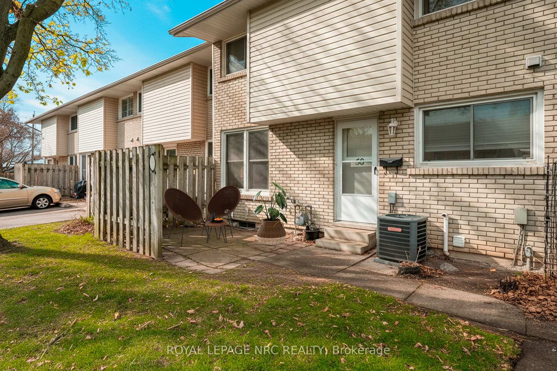 Photo 6 of Unit 50, 151 Parnell Road, St. Catharines, Vine/Linwell — HOMEH