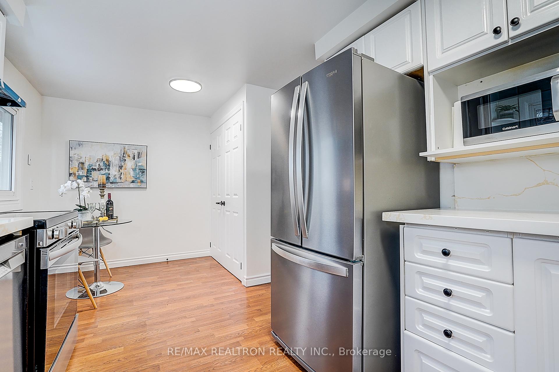 Photo 20 of 4 Thatchers Mill Way, Markham, Bullock — HOMEH