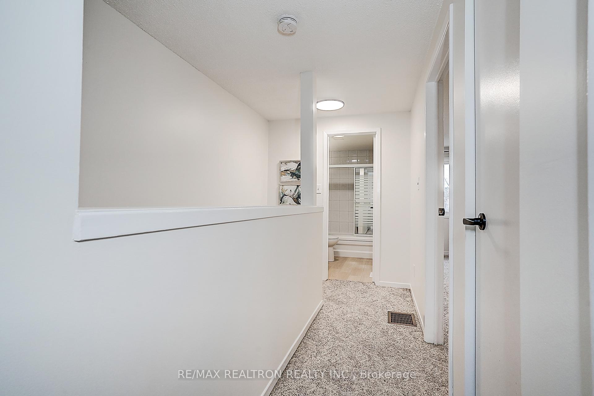 Photo 23 of 4 Thatchers Mill Way, Markham, Bullock — HOMEH