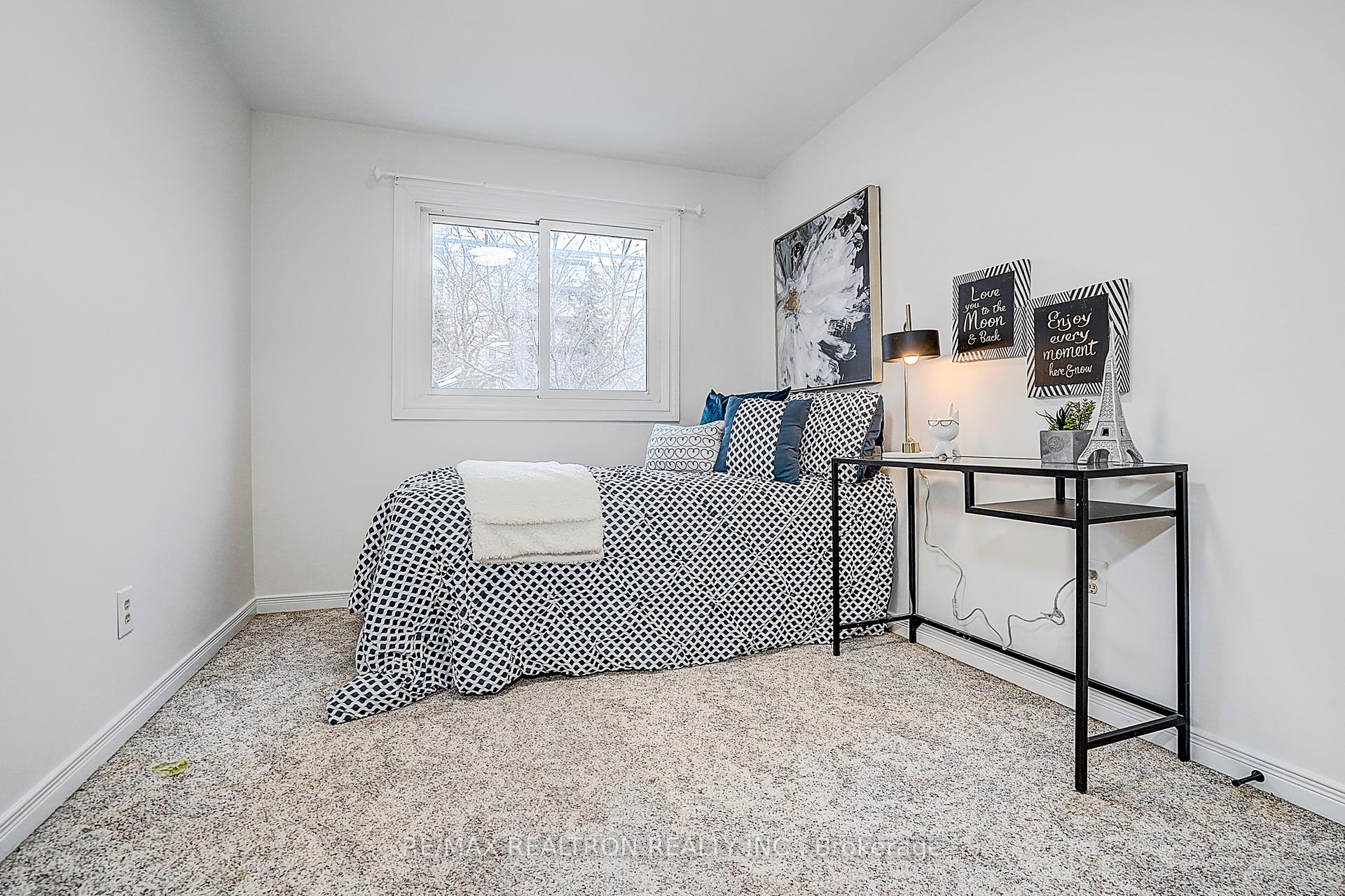 Photo 28 of 4 Thatchers Mill Way, Markham, Bullock — HOMEH