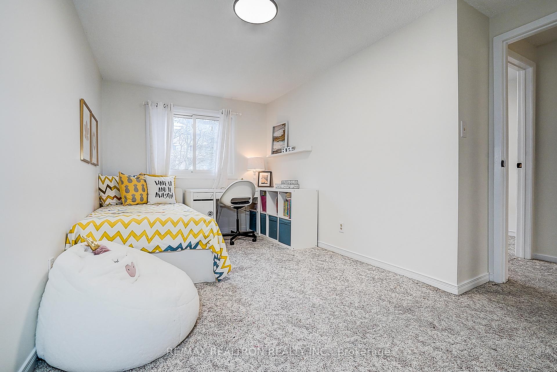 Photo 31 of 4 Thatchers Mill Way, Markham, Bullock — HOMEH