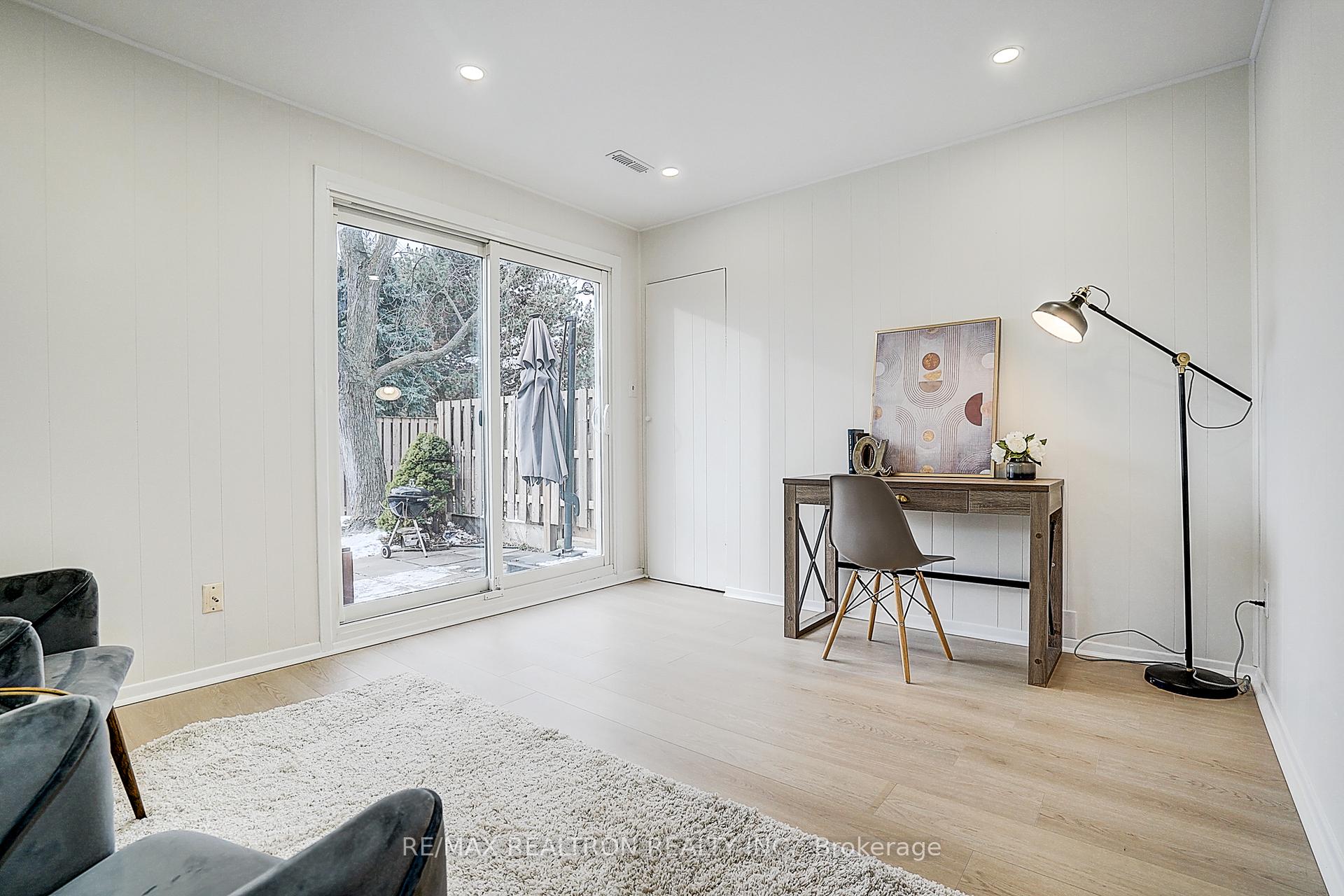 Photo 35 of 4 Thatchers Mill Way, Markham, Bullock — HOMEH