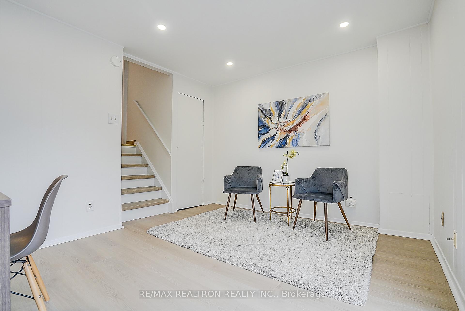 Photo 36 of 4 Thatchers Mill Way, Markham, Bullock — HOMEH