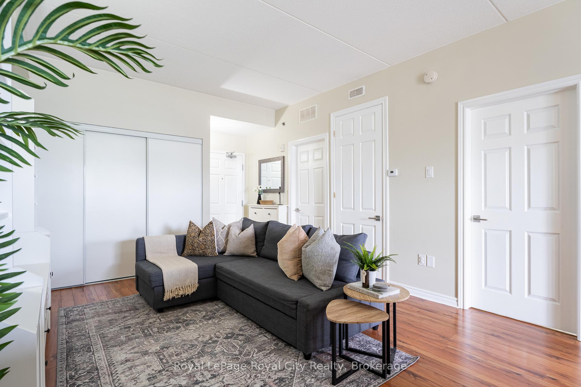 Photo 3 of Unit 110, 308 Watson Parkway N, Guelph, Grange Road — HOMEH