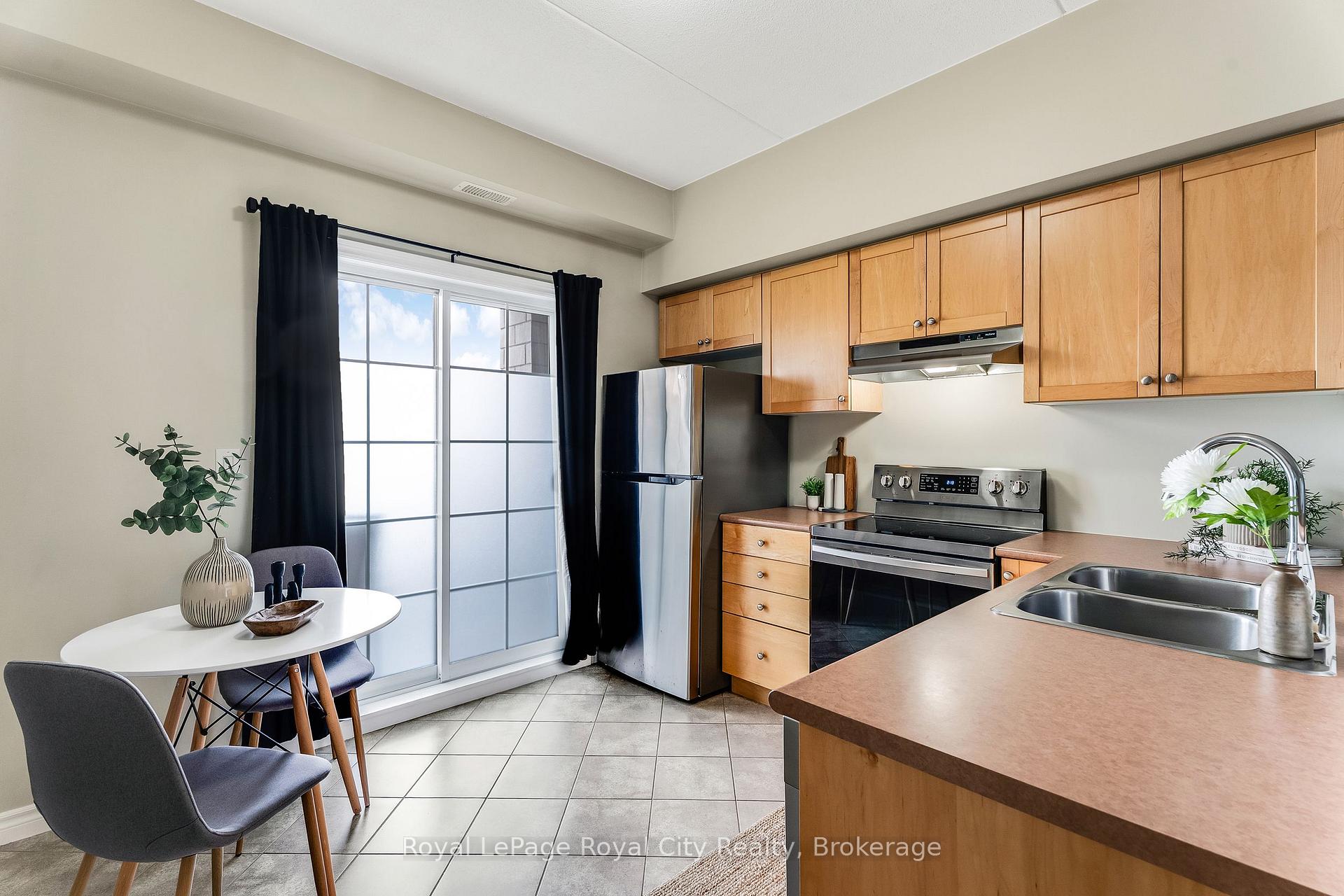 Photo 9 of Unit 110, 308 Watson Parkway N, Guelph, Grange Road — HOMEH