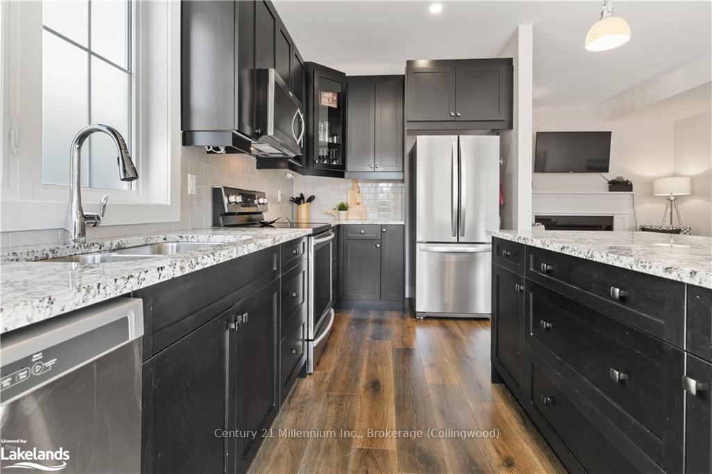 Photo 16 of 331 Yellow Birch Crescent, Blue Mountains — HOMEH