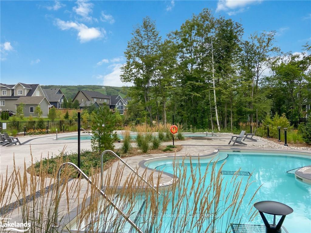 Photo 44 of 331 Yellow Birch Crescent, Blue Mountains — HOMEH