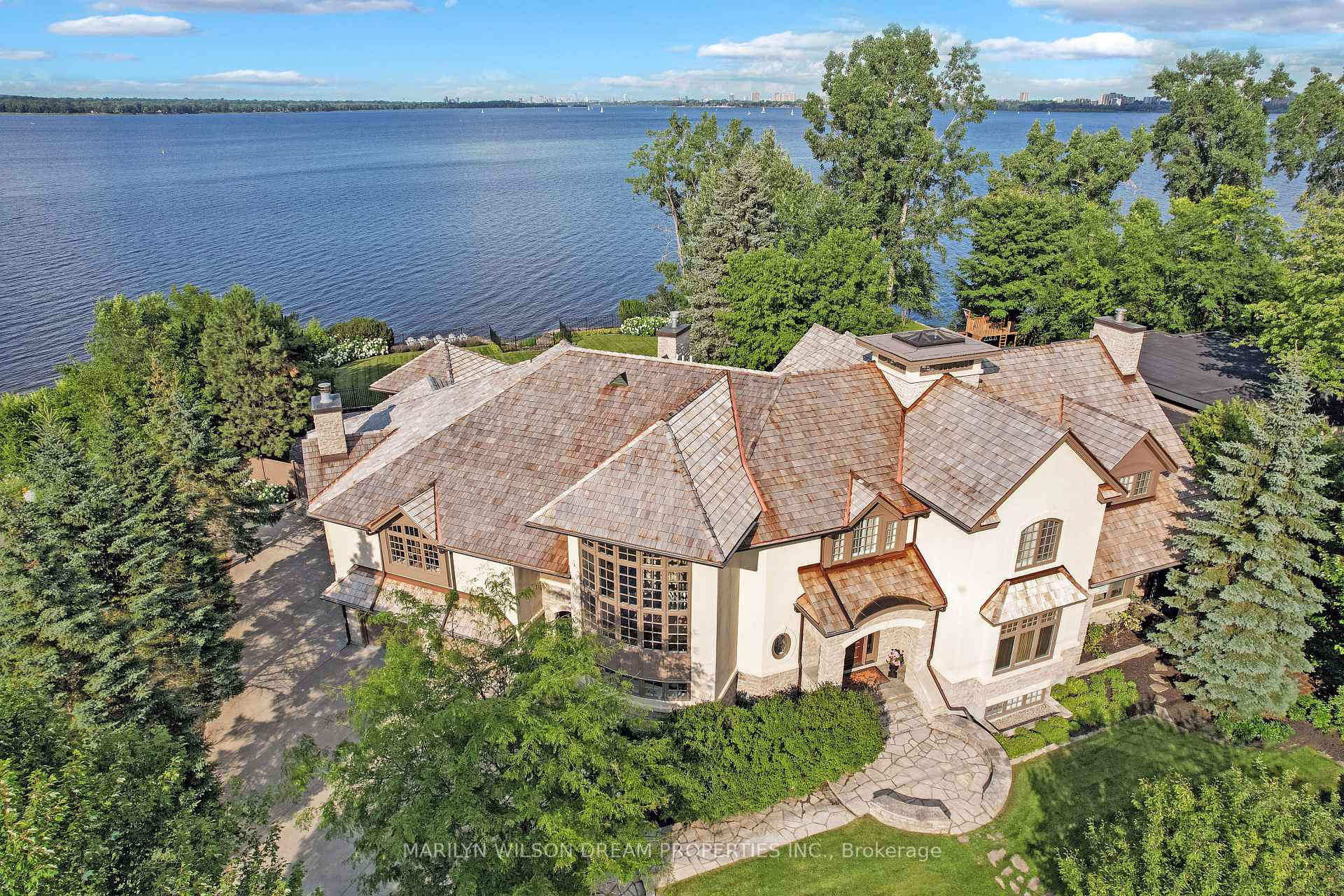 Photo 1 of 113 Grandview Road, Ottawa, Crystal Bay/Rocky Point — HOMEH