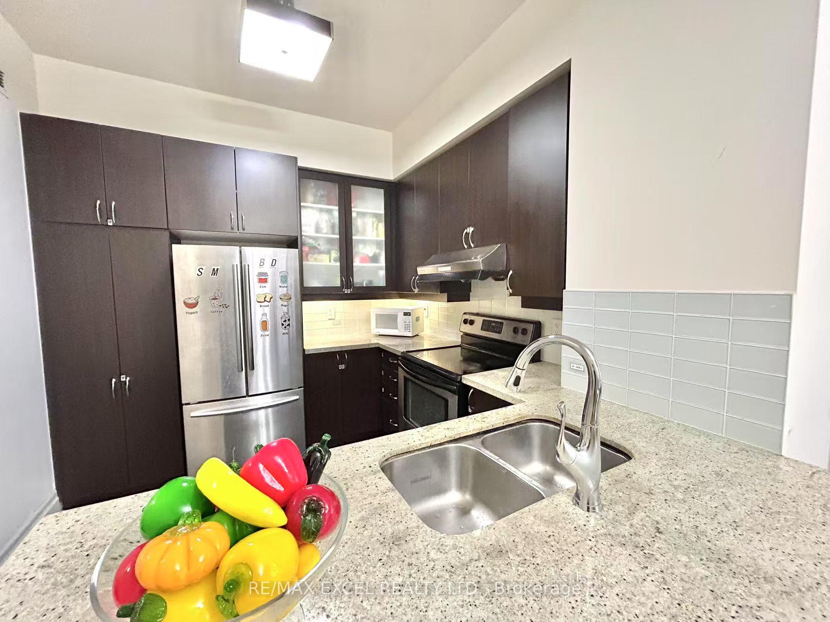 Photo 15 of Unit 110, 1 Upper Duke Crescent, Markham, Unionville — HOMEH