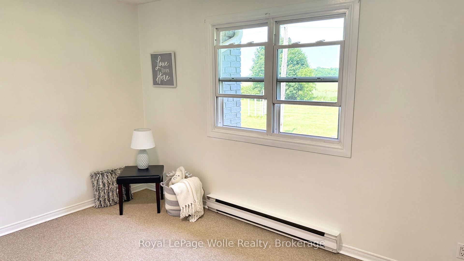 Photo 20 of 37 St. Charles Place, Huron East, Vanastra — HOMEH