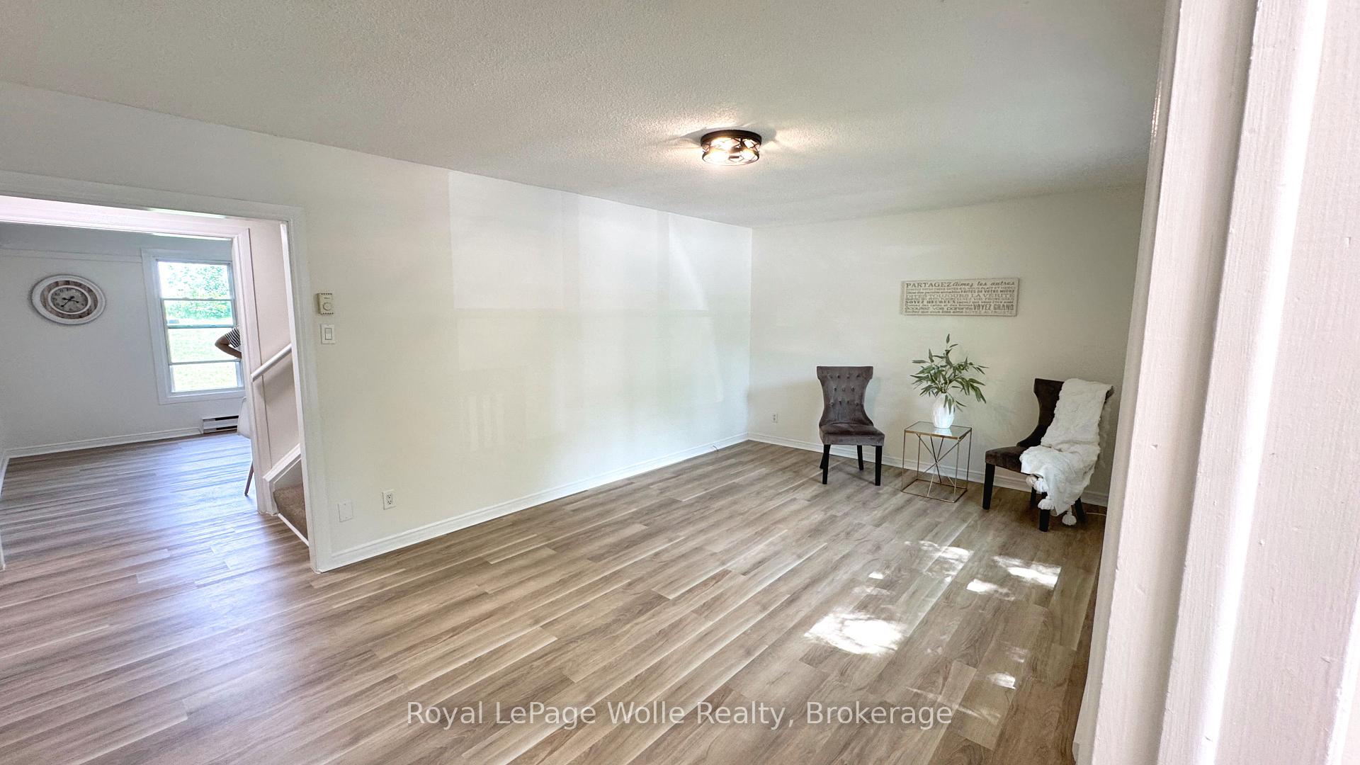 Photo 24 of 37 St. Charles Place, Huron East, Vanastra — HOMEH