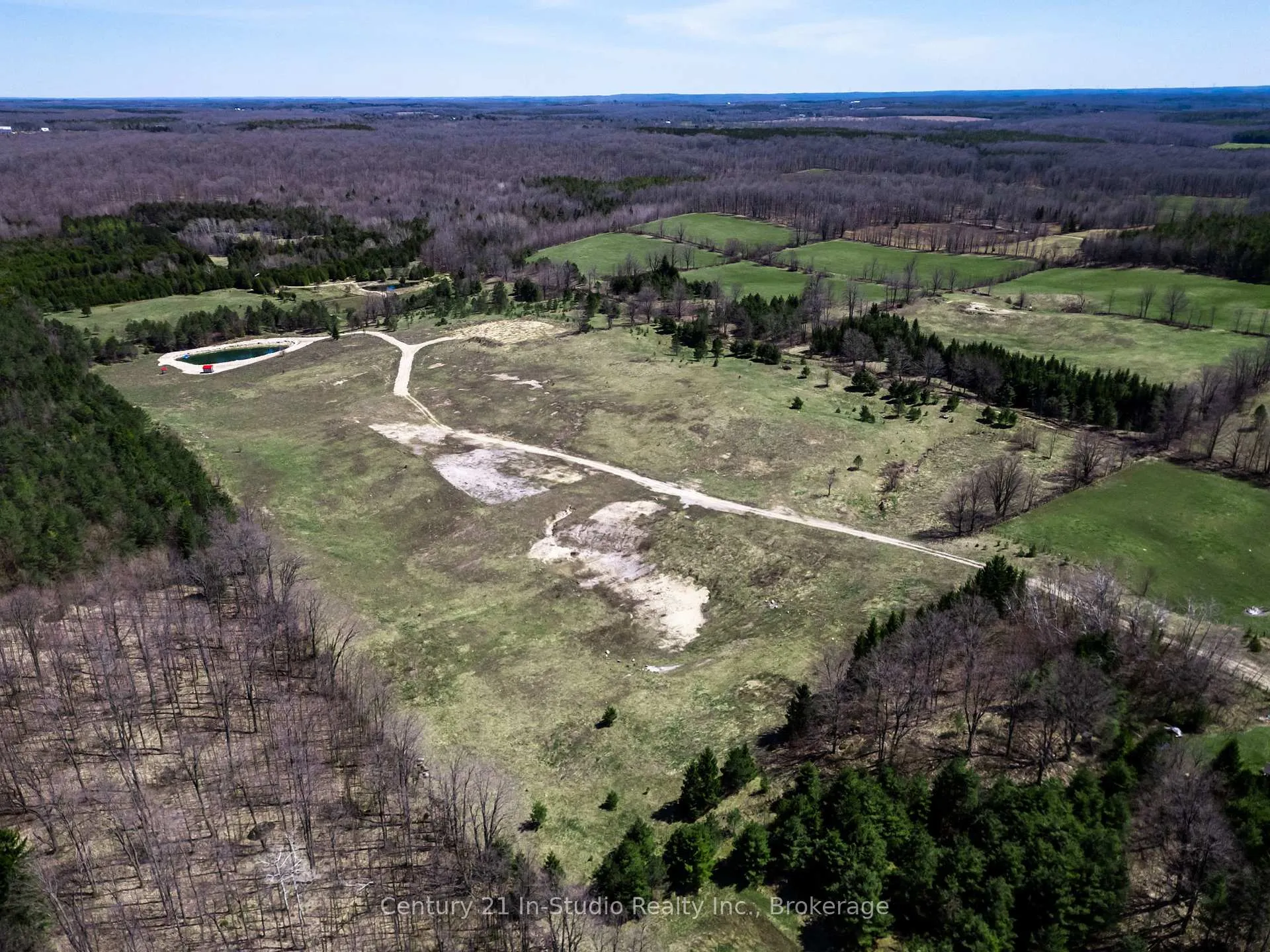 Photo 16 of 395594 Concession Road 2, Chatsworth — HOMEH