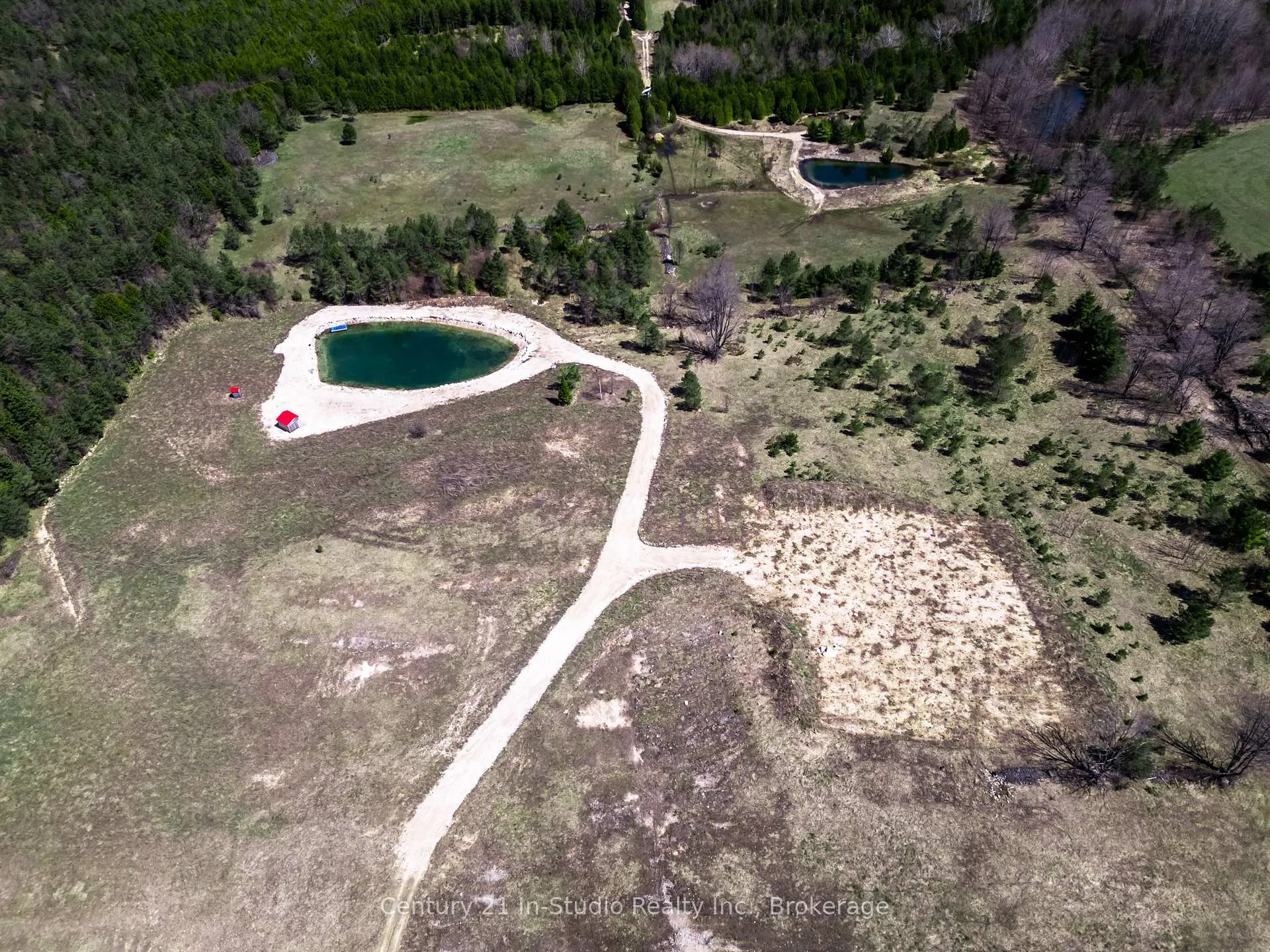 Photo 20 of 395594 Concession Road 2, Chatsworth — HOMEH