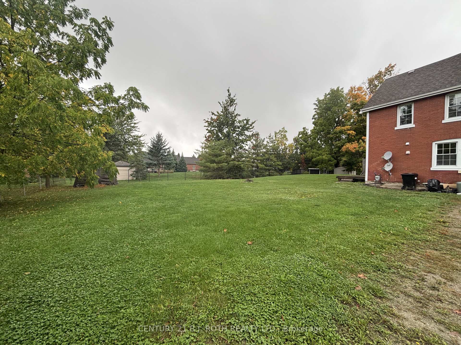 Photo 17 of 287 Barrie Street, Essa, Thornton — HOMEH