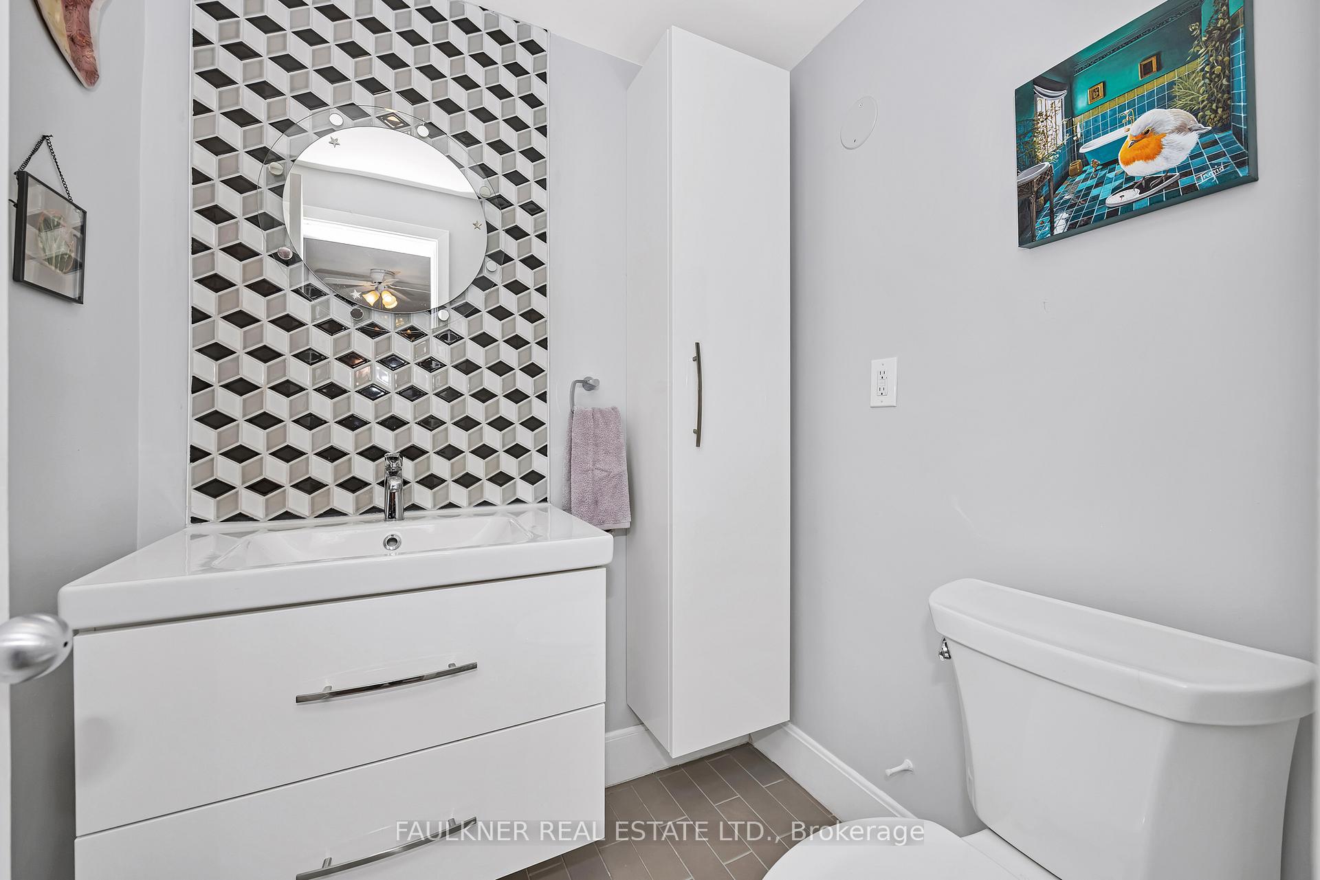 Photo 21 of 375 Hamilton Avenue S, Ottawa, Civic Hospital — HOMEH