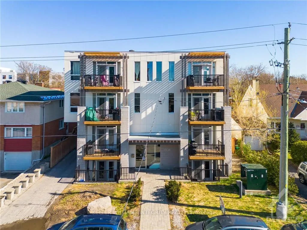 Front of Unit 202, 1308 Thames Street