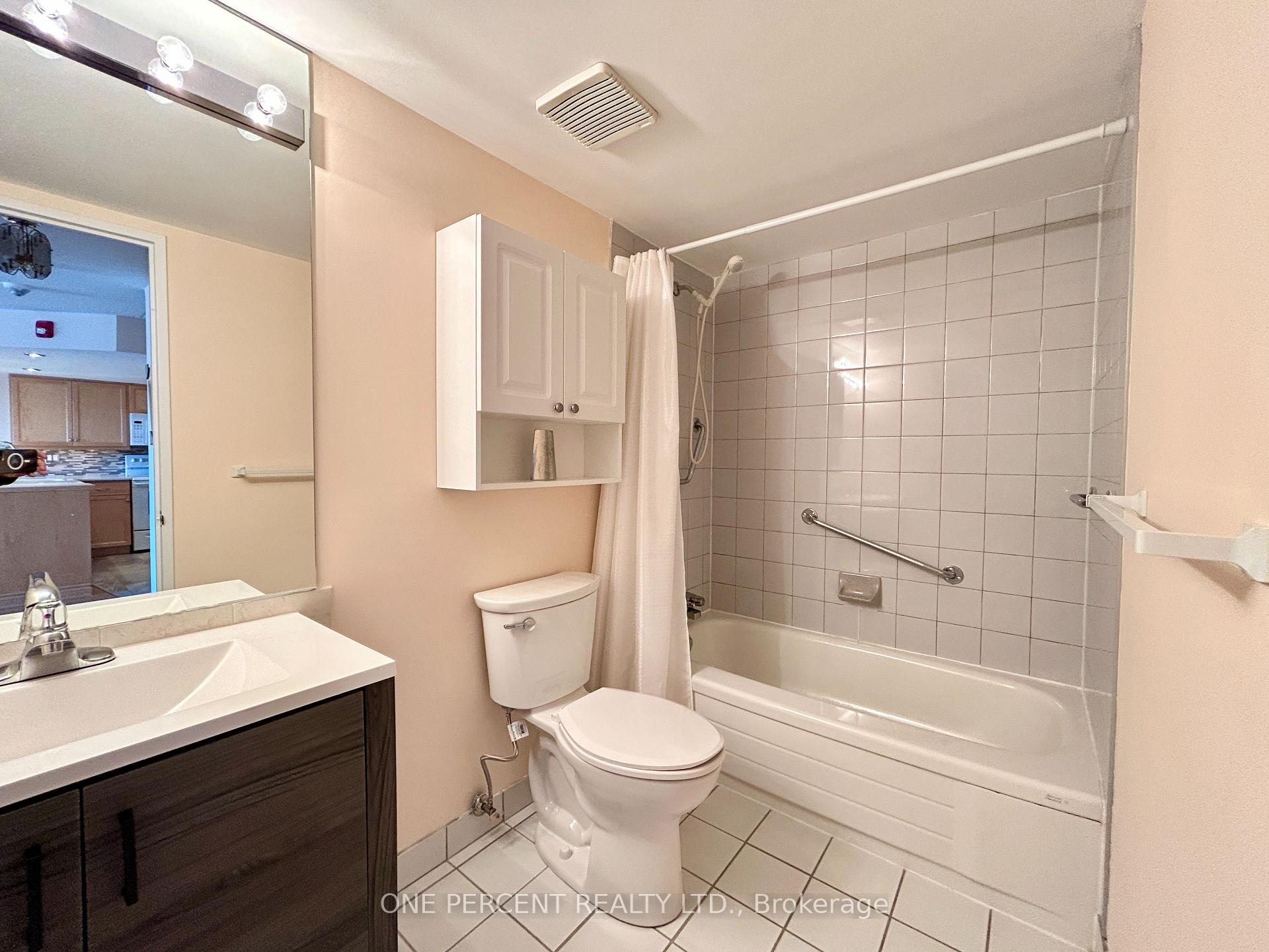 Photo 12 of Unit 310, 172 Eighth Street, Collingwood — HOMEH