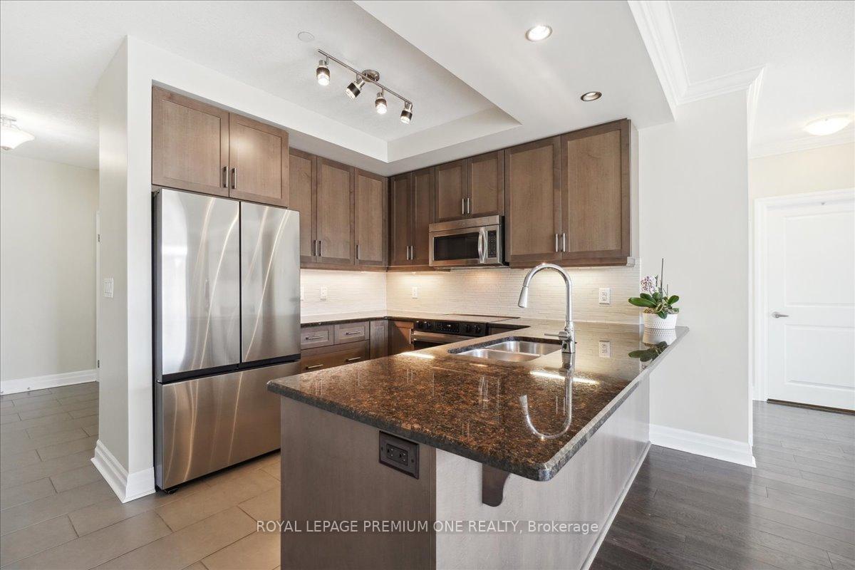 Photo 8 of Unit 301, 150 Wellington Street E, Guelph, Downtown — HOMEH