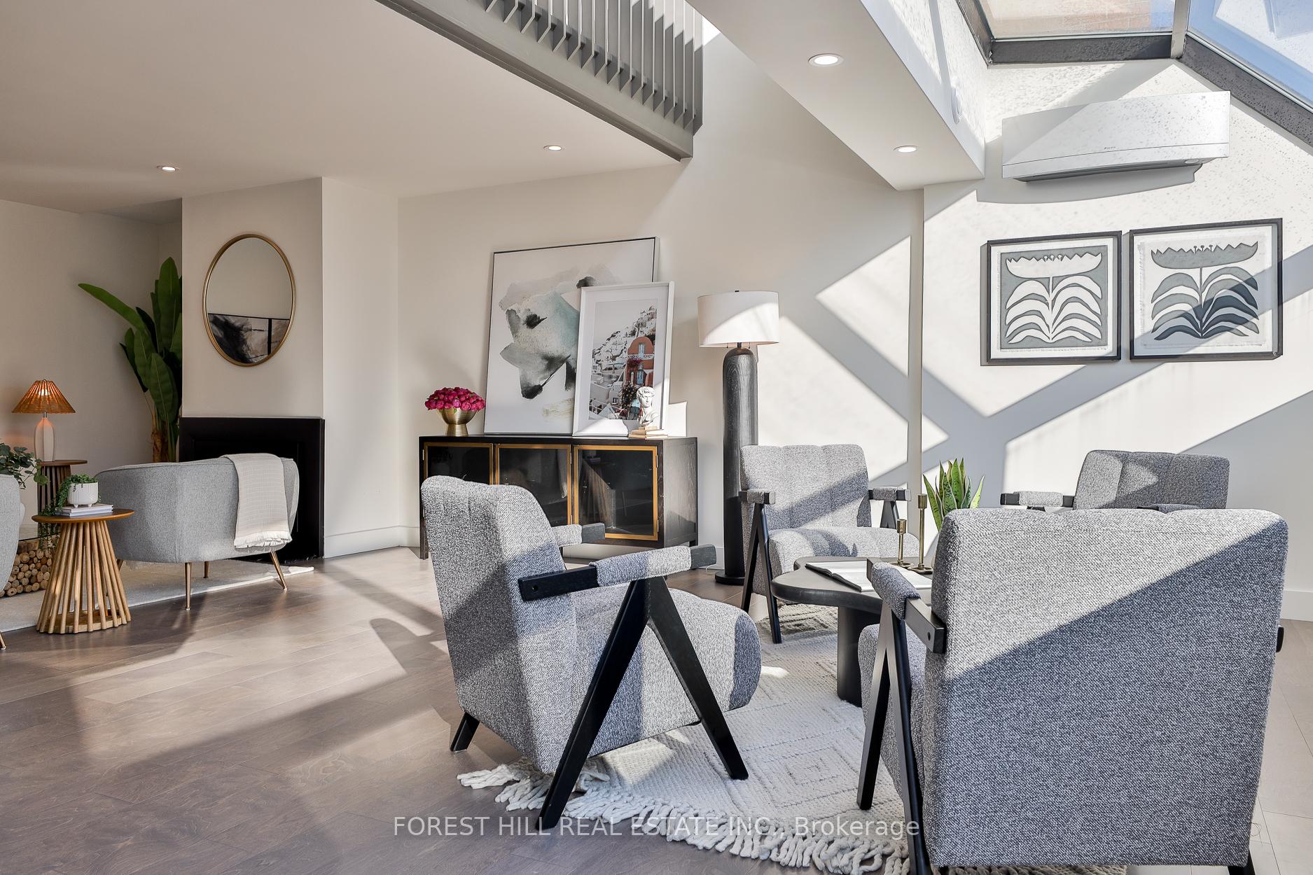 Photo 6 of Unit 603, 18A Hazelton Avenue, Toronto, The Annex — HOMEH