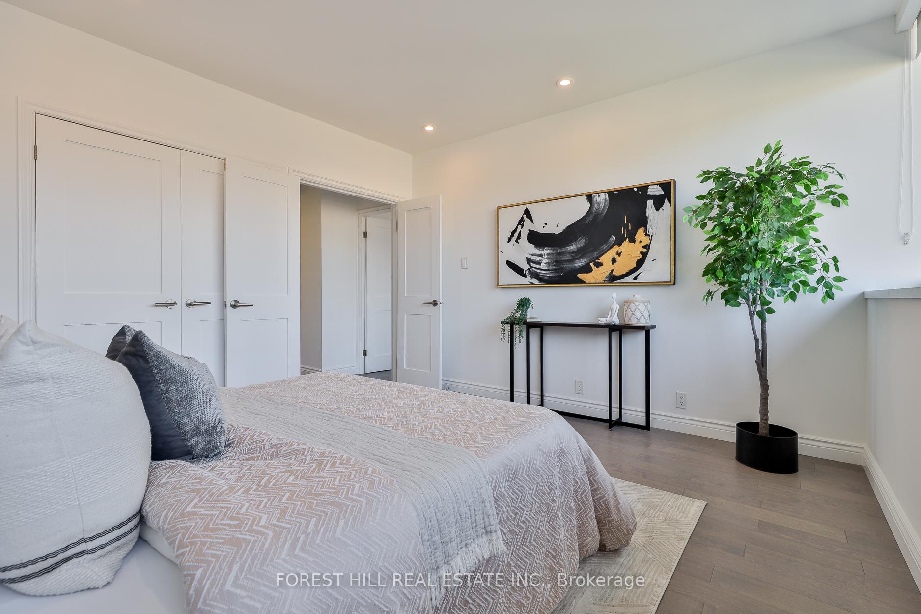 Photo 42 of Unit 603, 18A Hazelton Avenue, Toronto, The Annex — HOMEH