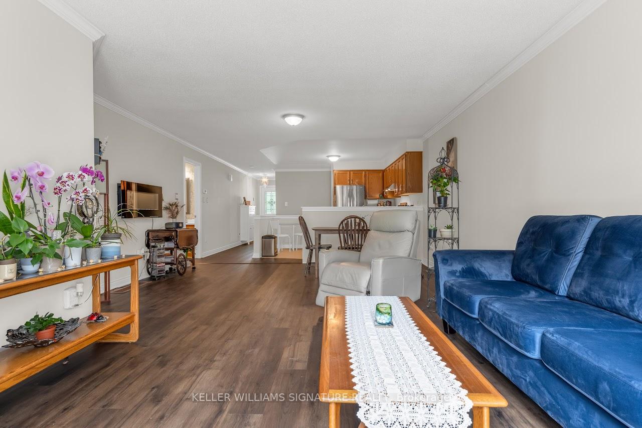 Photo 9 of Unit 4, 165 Main Street E, Grimsby, Grimsby East — HOMEH