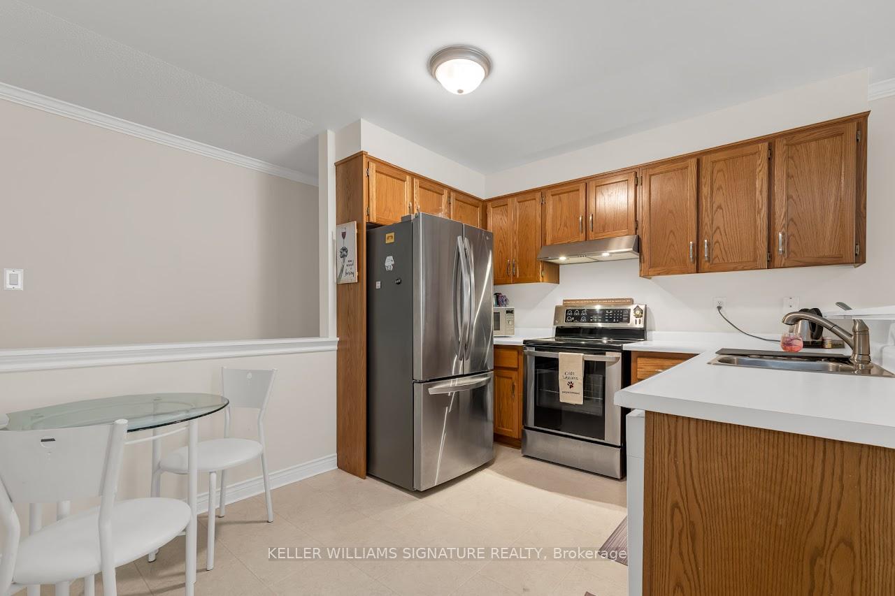 Photo 11 of Unit 4, 165 Main Street E, Grimsby, Grimsby East — HOMEH