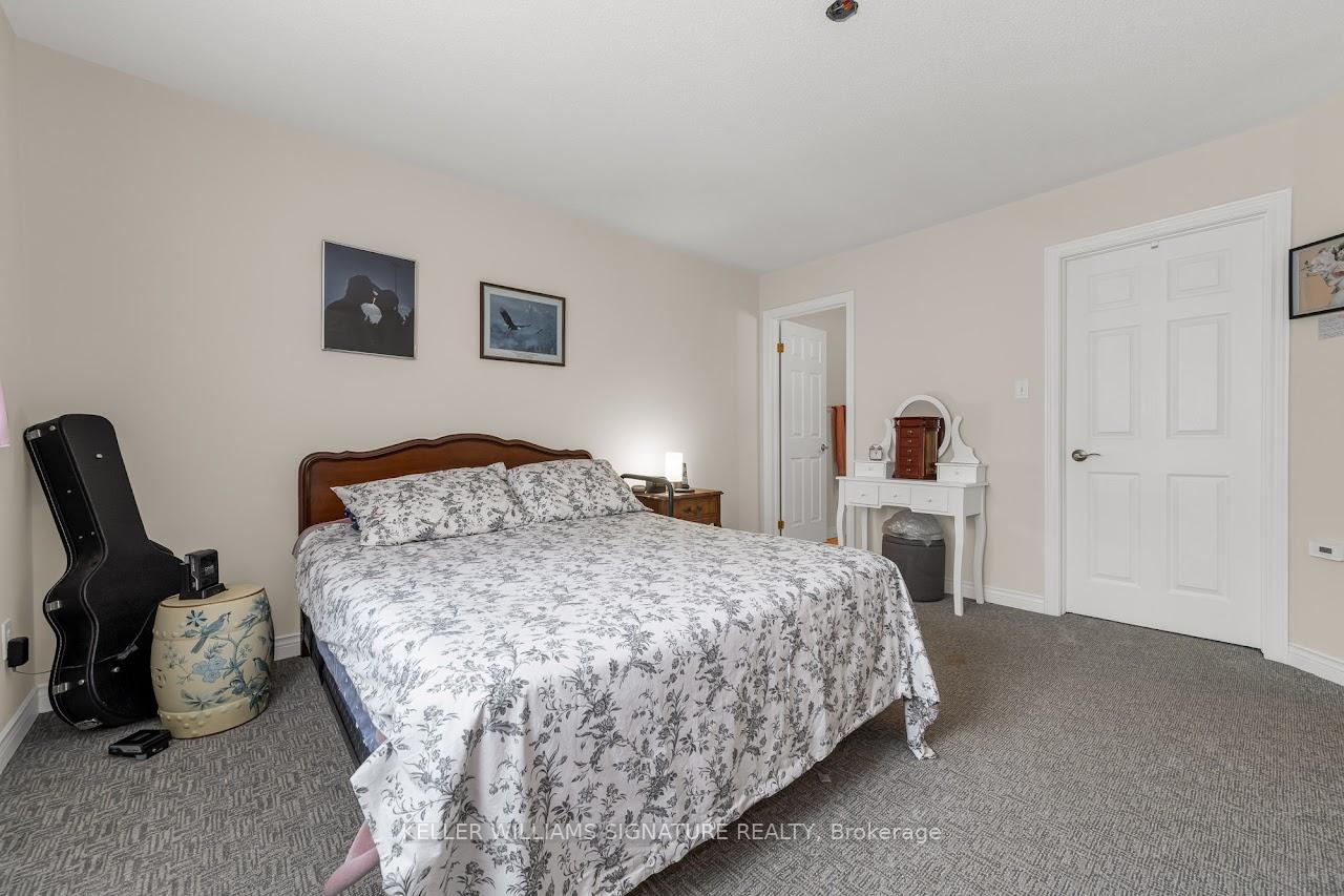 Photo 15 of Unit 4, 165 Main Street E, Grimsby, Grimsby East — HOMEH