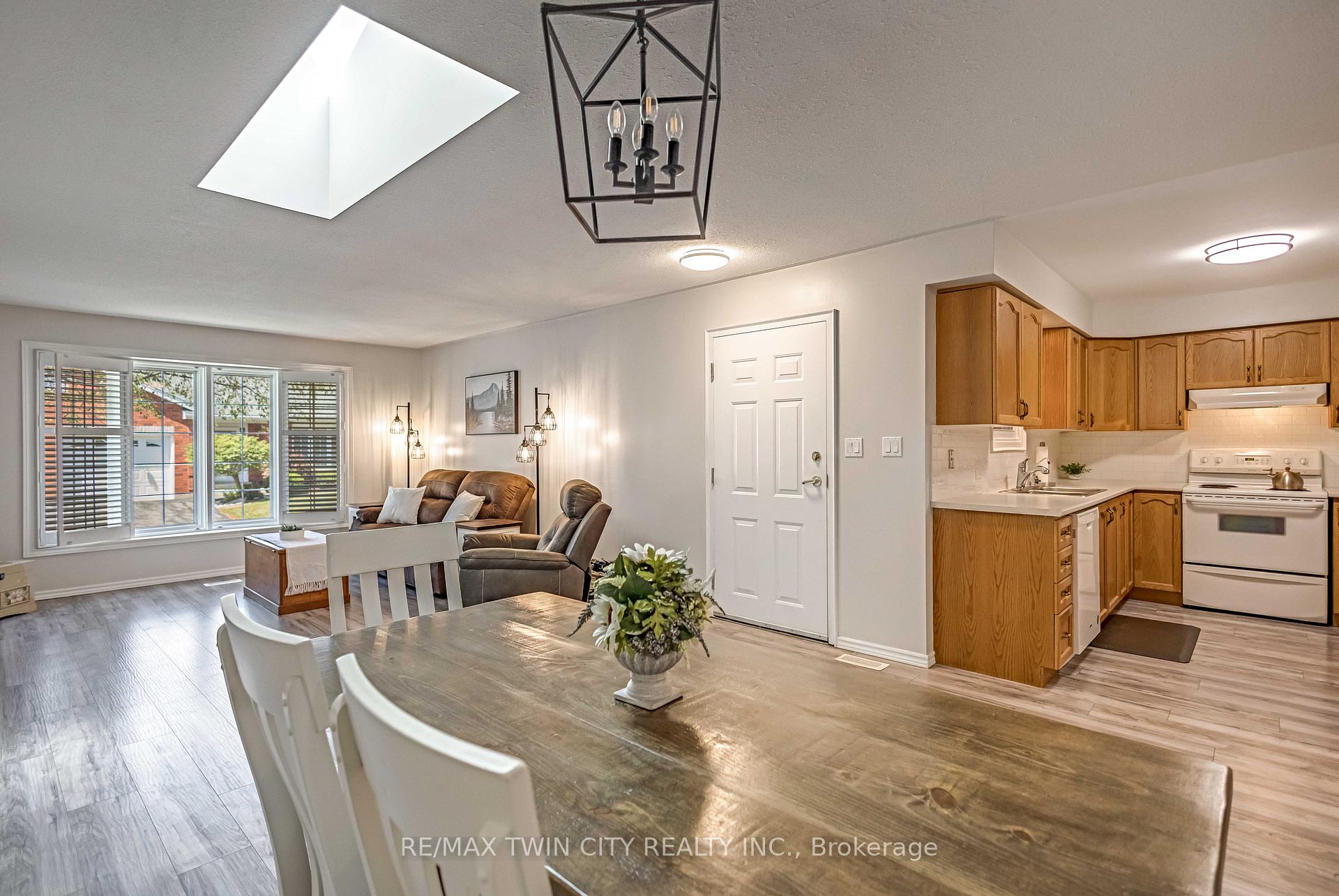 Photo 6 of Unit 39, 175 Victoria Street, Norfolk, Simcoe — HOMEH
