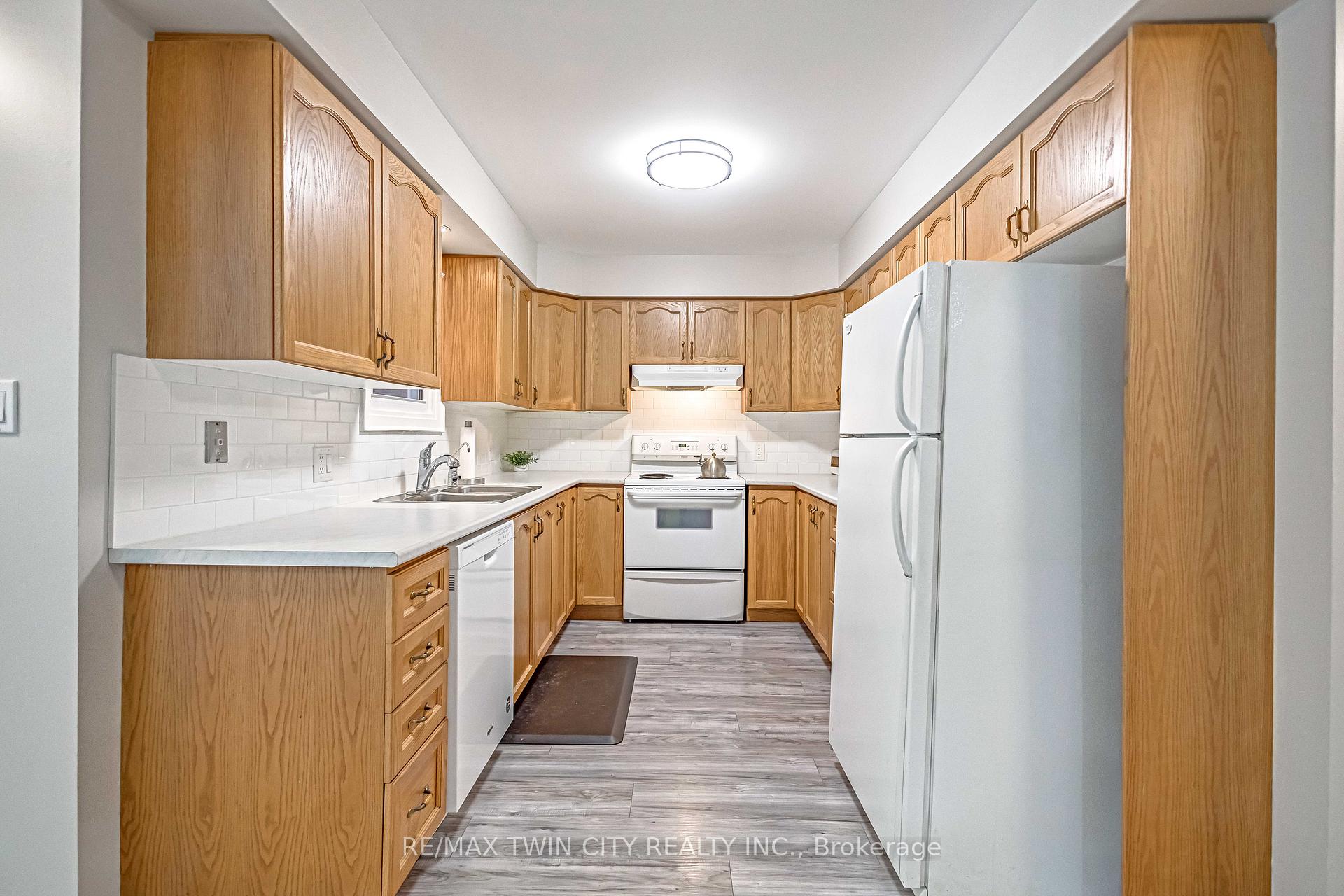 Photo 8 of Unit 39, 175 Victoria Street, Norfolk, Simcoe — HOMEH