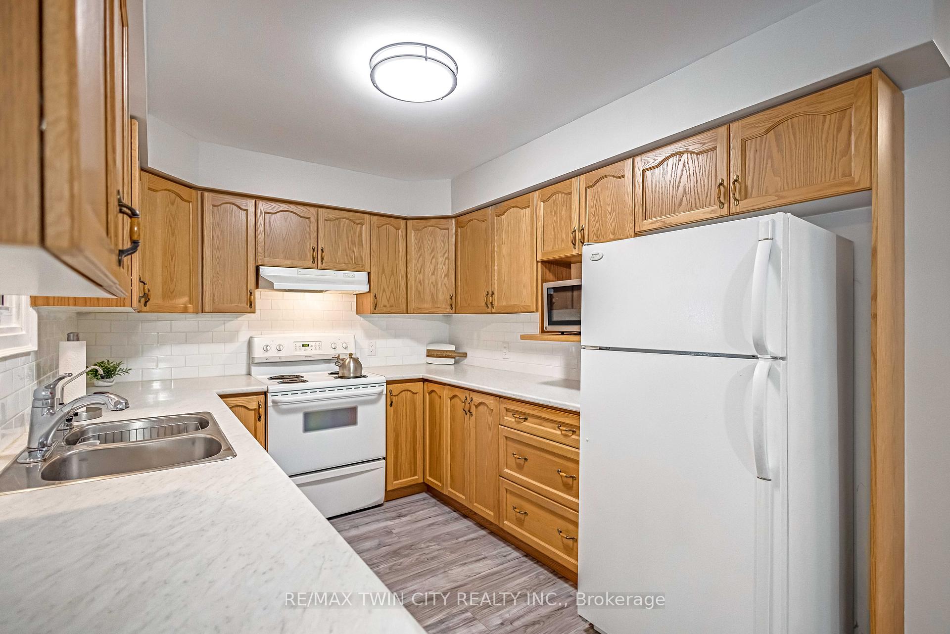 Photo 9 of Unit 39, 175 Victoria Street, Norfolk, Simcoe — HOMEH
