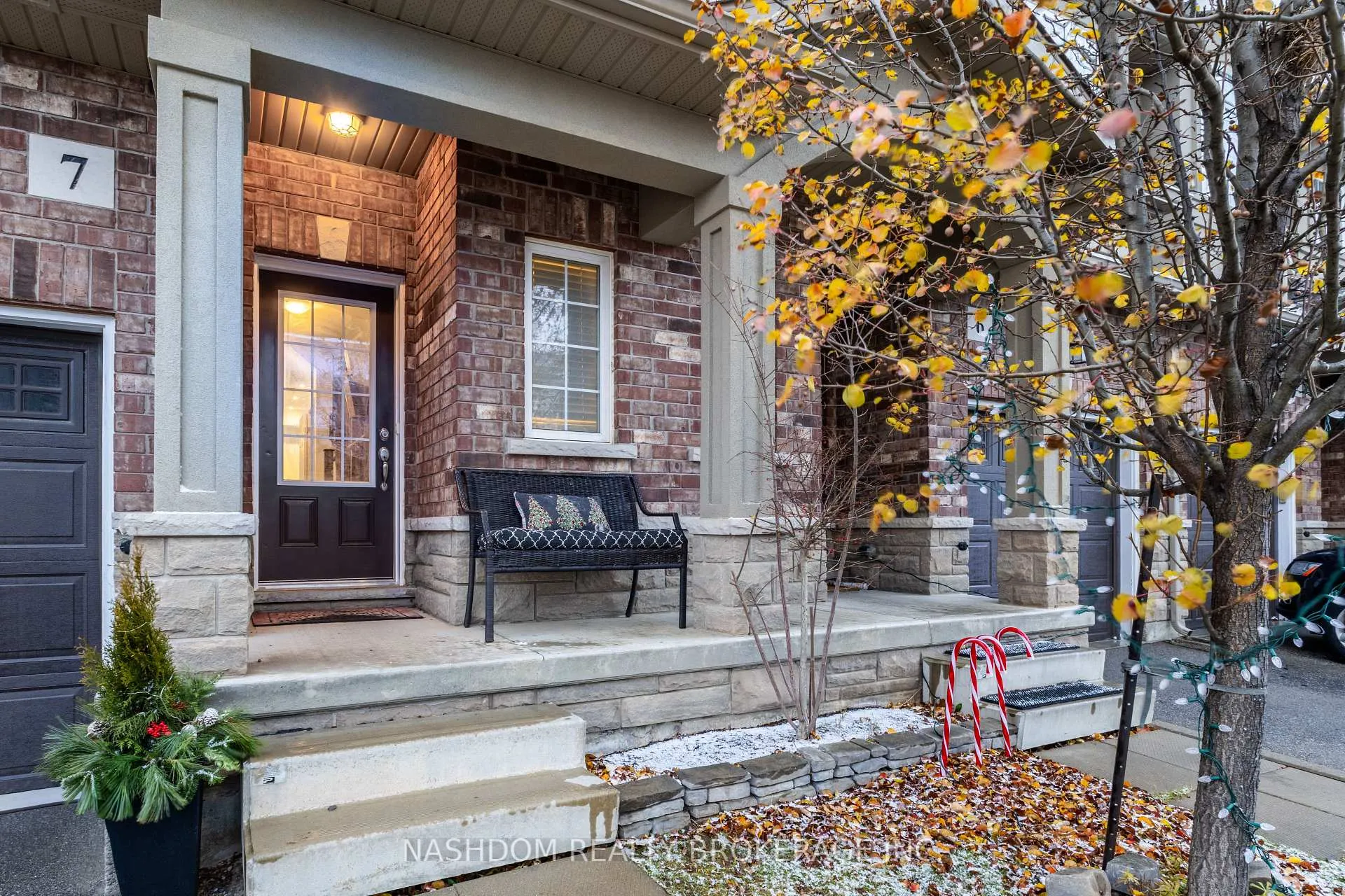 Photo 3 of Unit 7, 21 Madonna Drive, Hamilton, Carpenter — HOMEH
