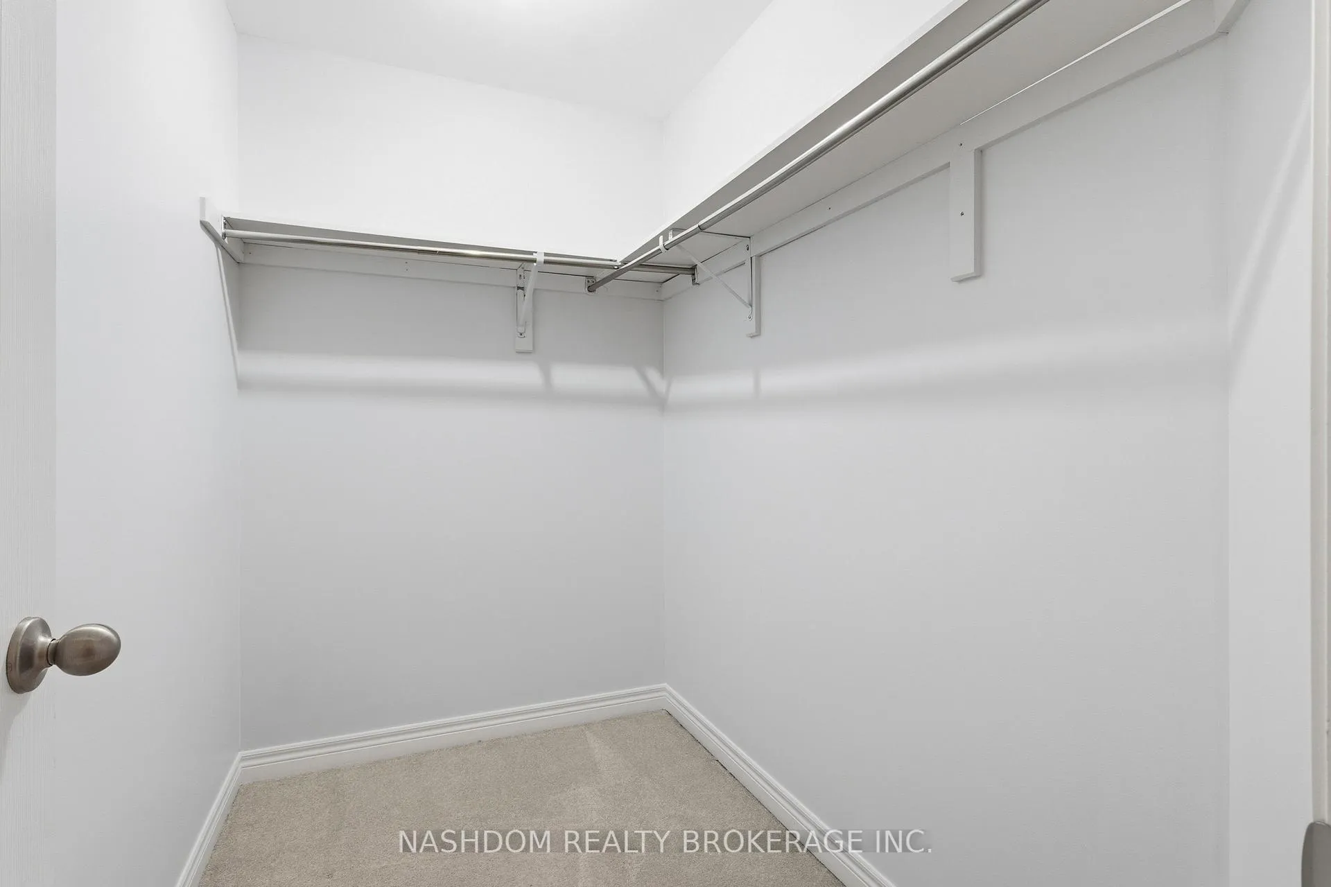 Photo 19 of Unit 7, 21 Madonna Drive, Hamilton, Carpenter — HOMEH