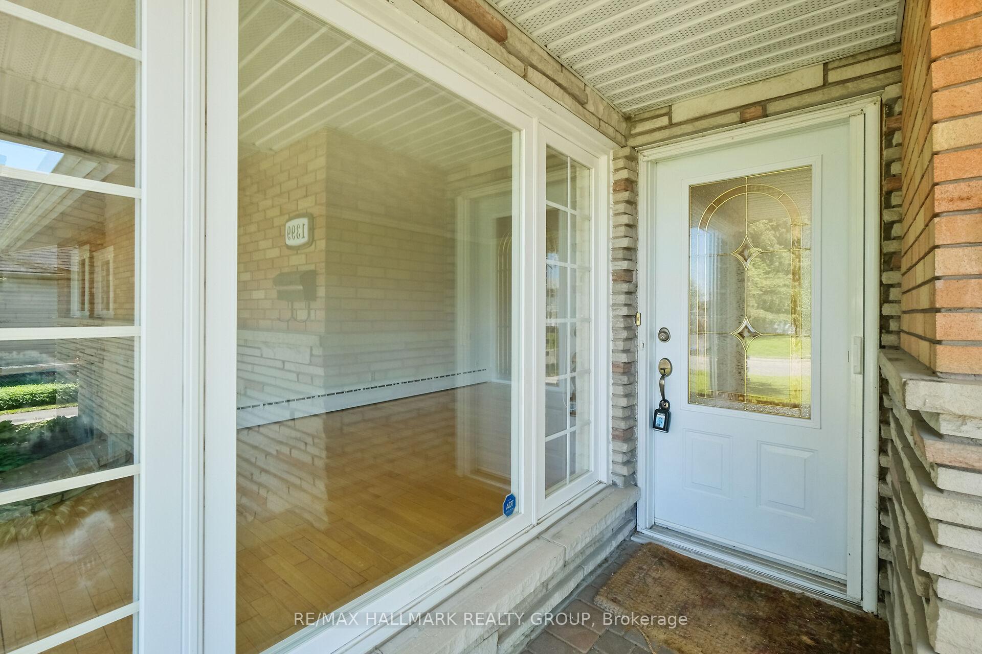 Photo 5 of 1399 Aurele Street, Ottawa, Pineview — HOMEH