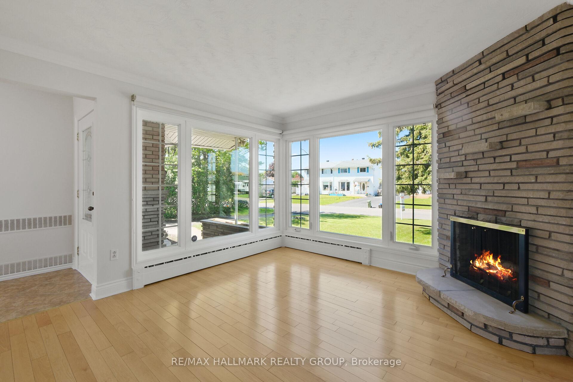 Photo 8 of 1399 Aurele Street, Ottawa, Pineview — HOMEH