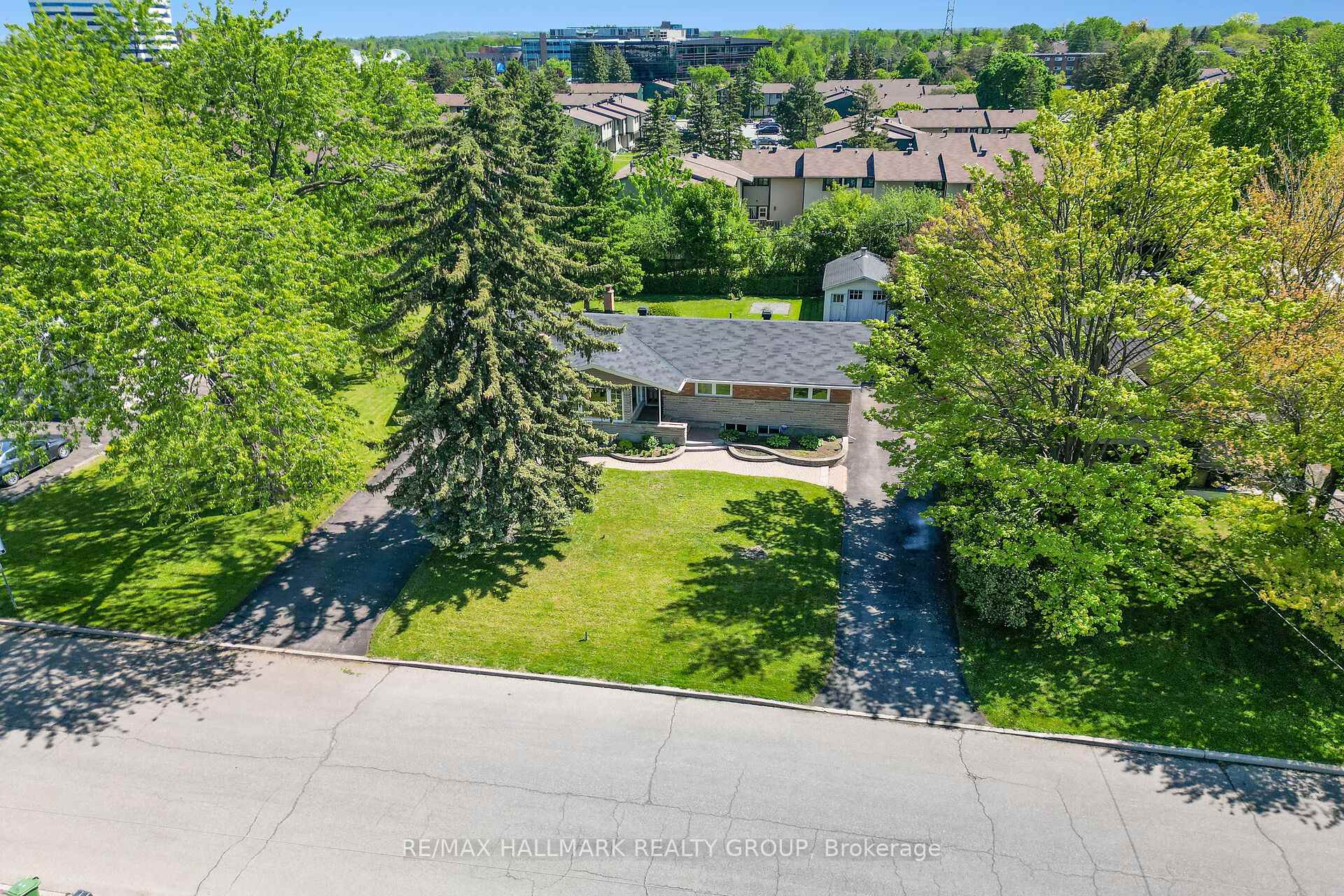 Photo 41 of 1399 Aurele Street, Ottawa, Pineview — HOMEH