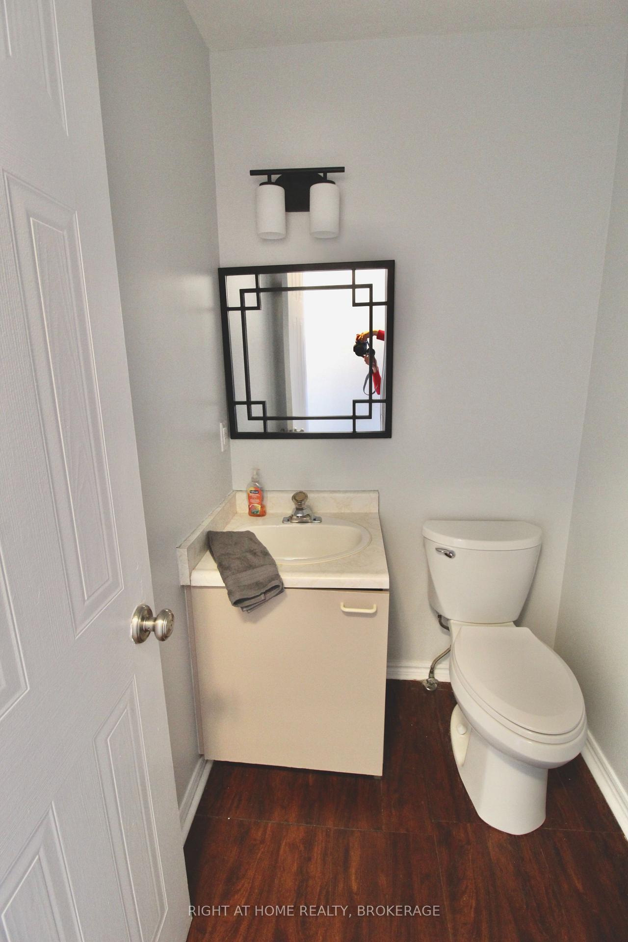 Photo 9 of Unit 6, 65 Dorchester Boulevard, St. Catharines, Carlton/Bunting — HOMEH