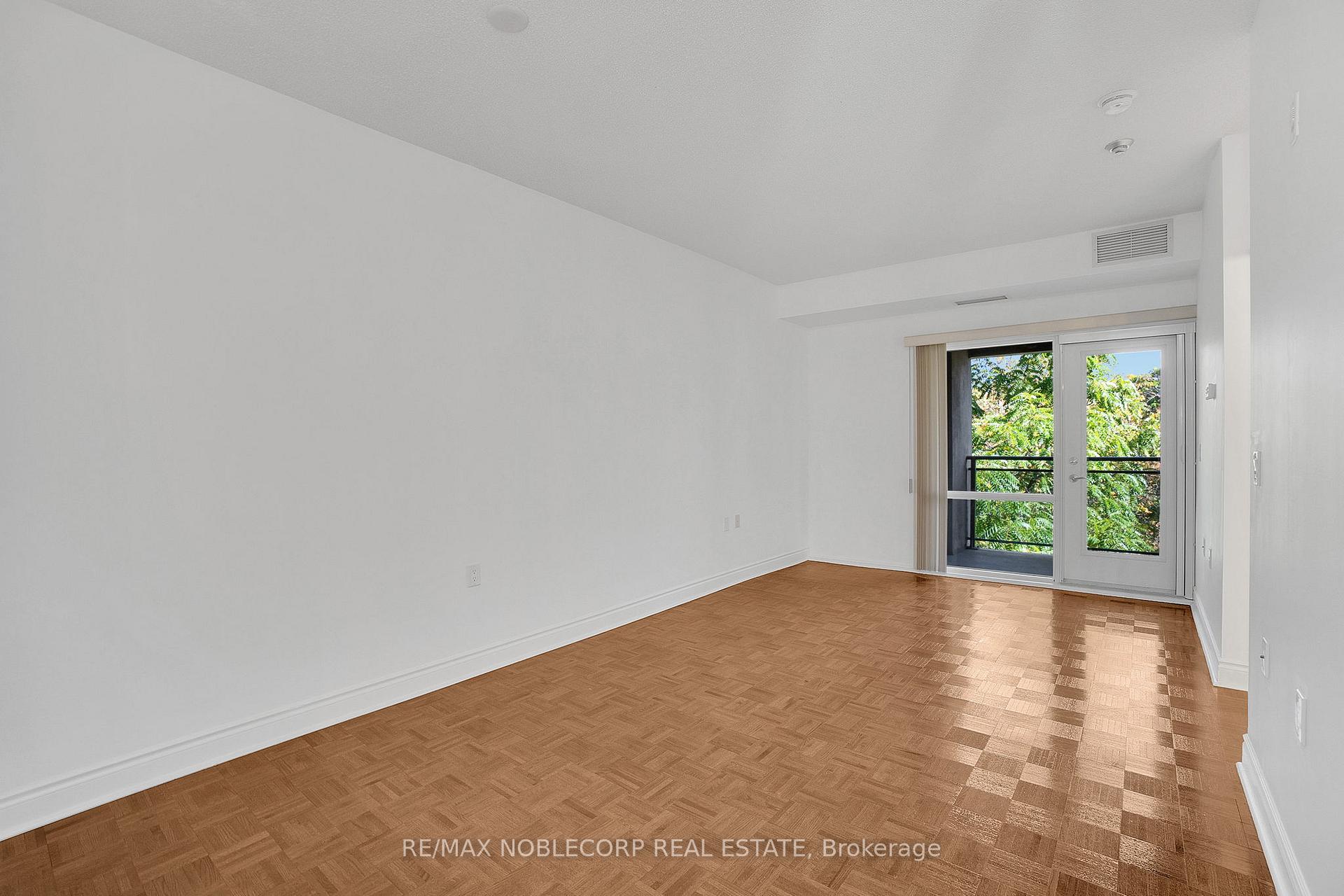 Photo 14 of Unit 421, 8201 Islington Avenue, Vaughan, Islington Woods — HOMEH
