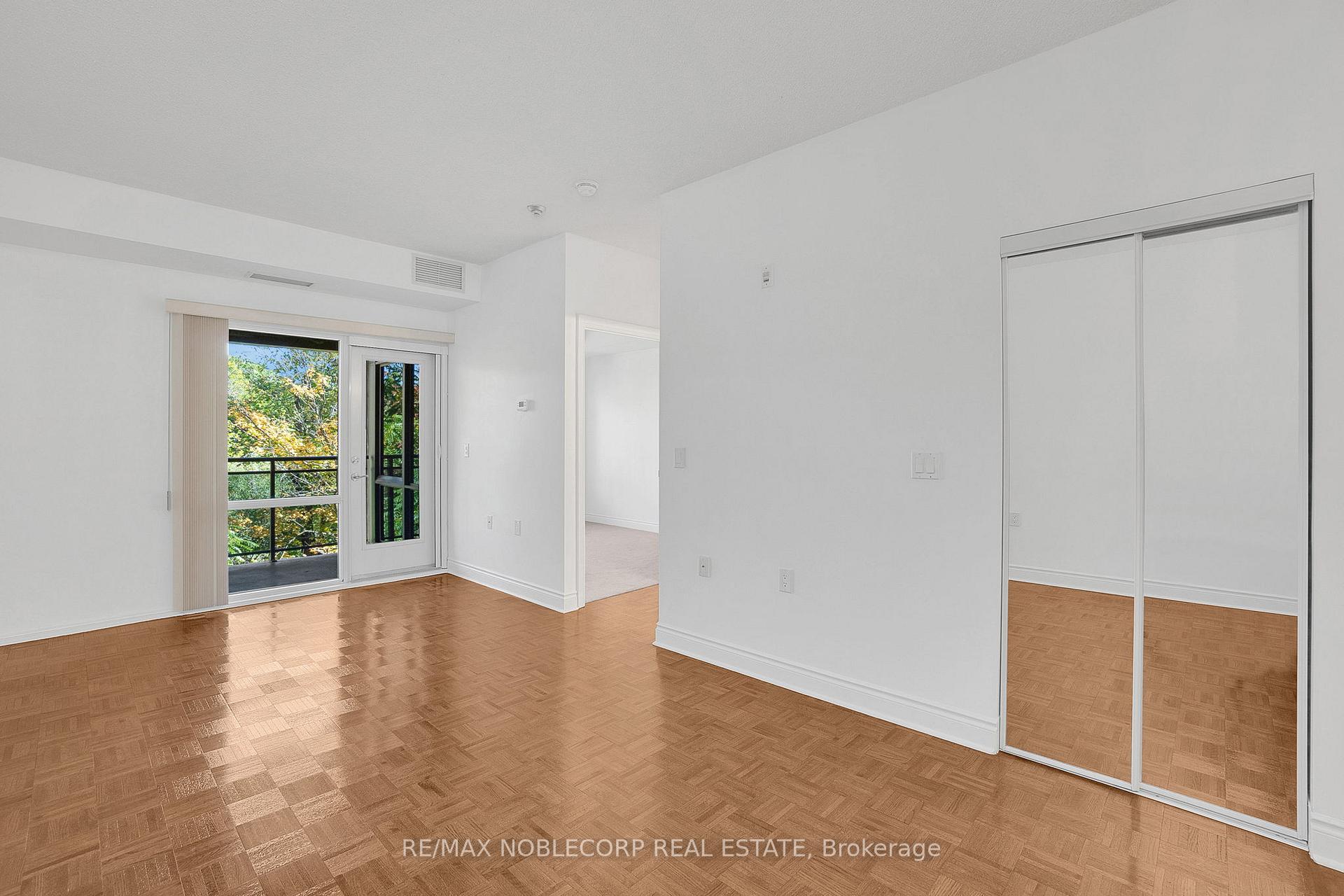 Photo 16 of Unit 421, 8201 Islington Avenue, Vaughan, Islington Woods — HOMEH