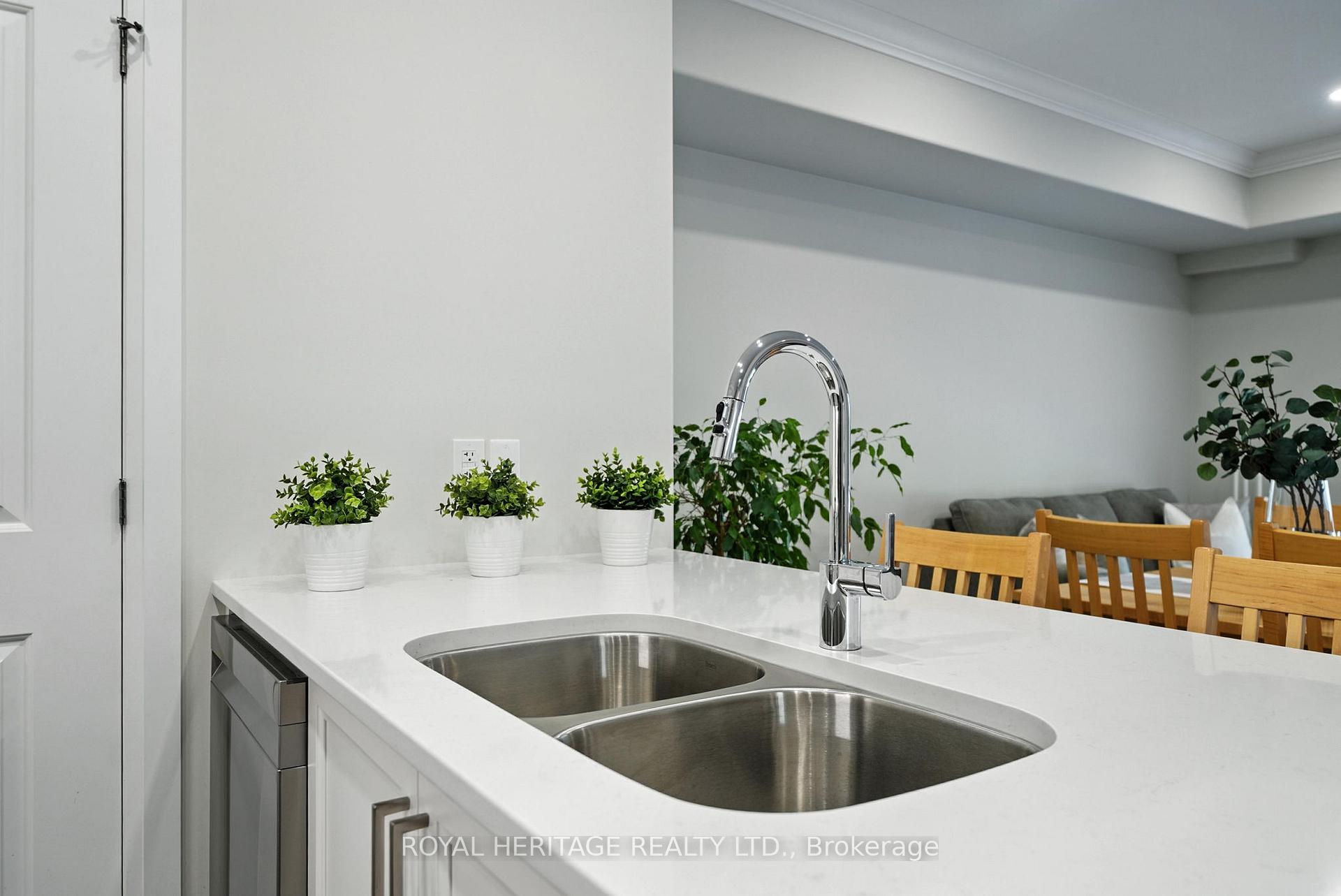 Photo 4 of Unit 103, 19 Hampton Lane, Selwyn — HOMEH