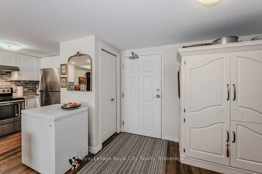 Photo 5 of Unit 309, 7 Kay Crescent, Guelph, Pineridge/Westminster Woods — HOMEH
