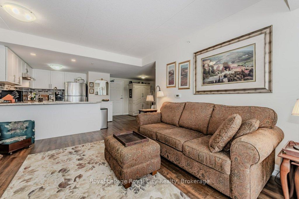 Photo 10 of Unit 309, 7 Kay Crescent, Guelph, Pineridge/Westminster Woods — HOMEH