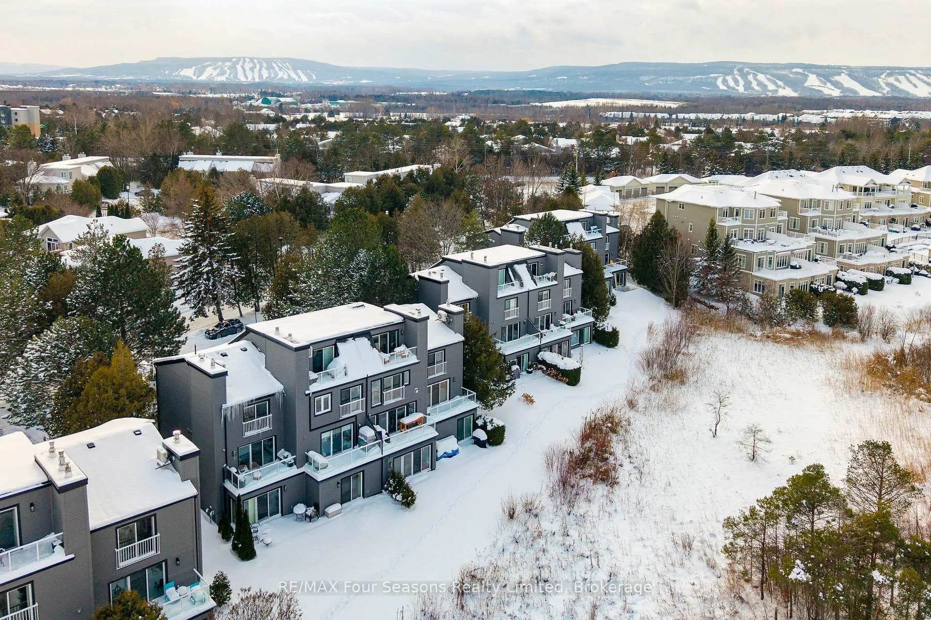 Photo 18 of Unit 25, 44 Trott Boulevard, Collingwood — HOMEH