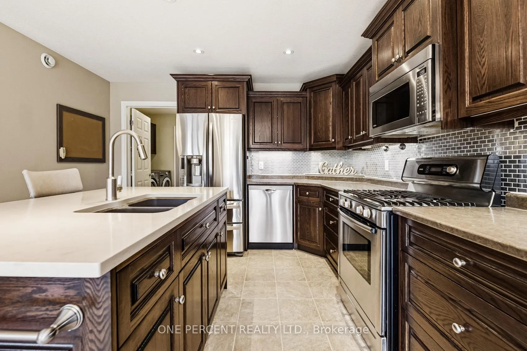 Photo 7 of 213 John Street S, Minto — HOMEH